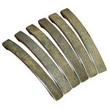 Set of six drawer handles in shagreen.
