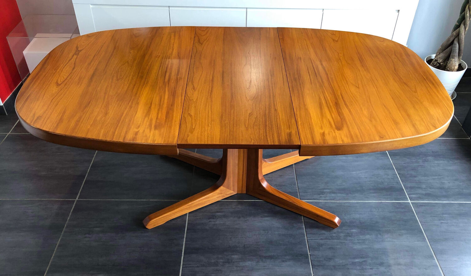 Baumann extendable table 1970s