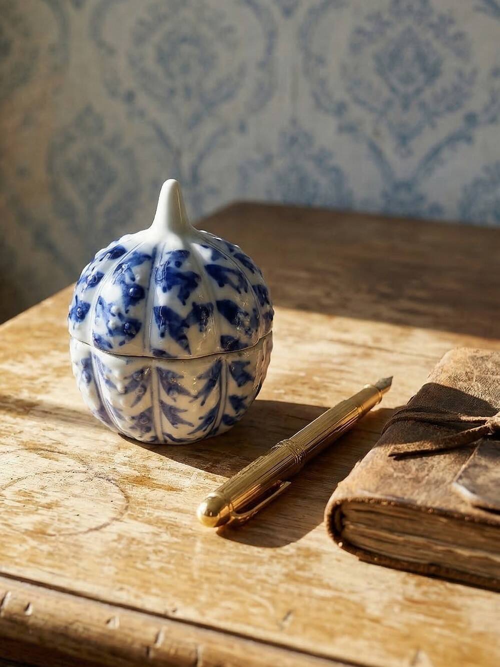 Small blue and white hand-painted vintage Chinese porcelain jewellery box.