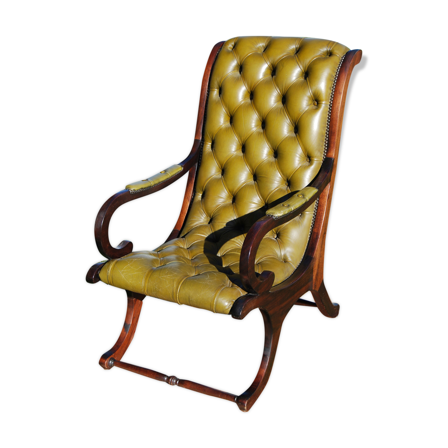 Chesterfield Victoria chair in green leather.