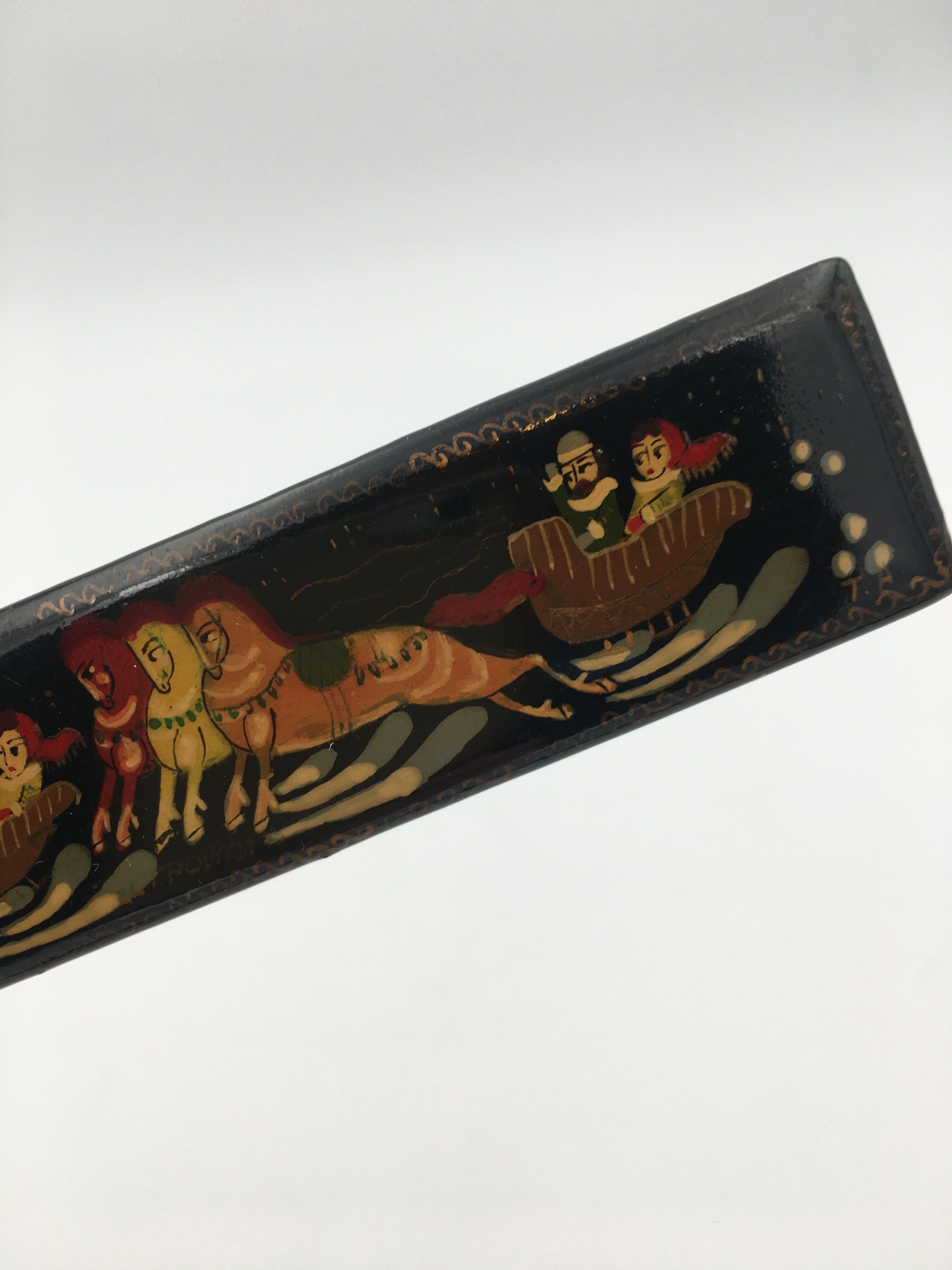 Russian papier-mâché, black, troika decoration, signed - 20th century