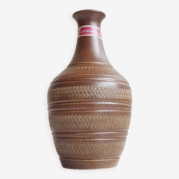 vase from bay ceramic