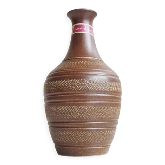 vase from bay ceramic