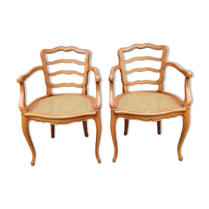 Paire de fauteuils canné bois