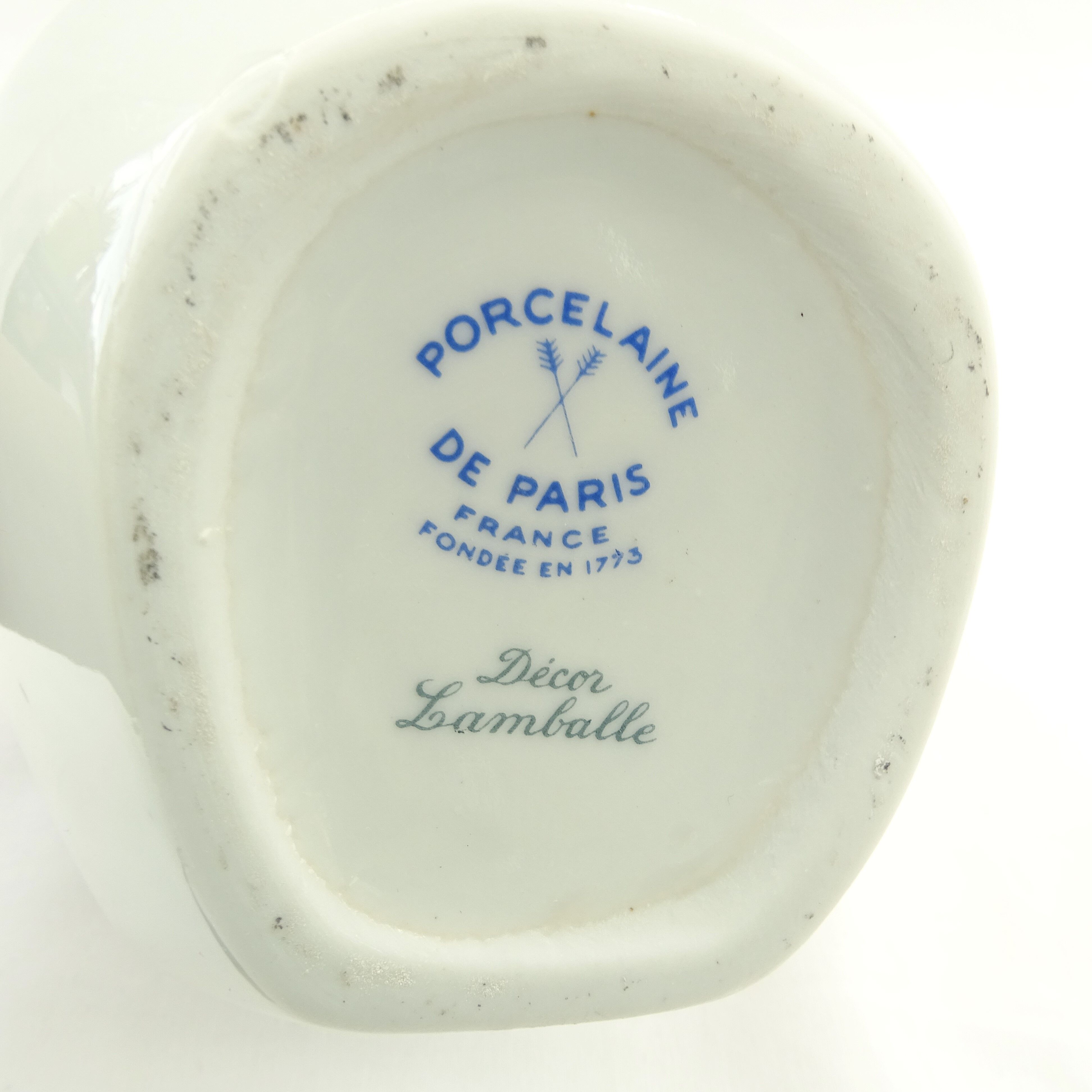 Hanging spoon pot in Paris porcelain