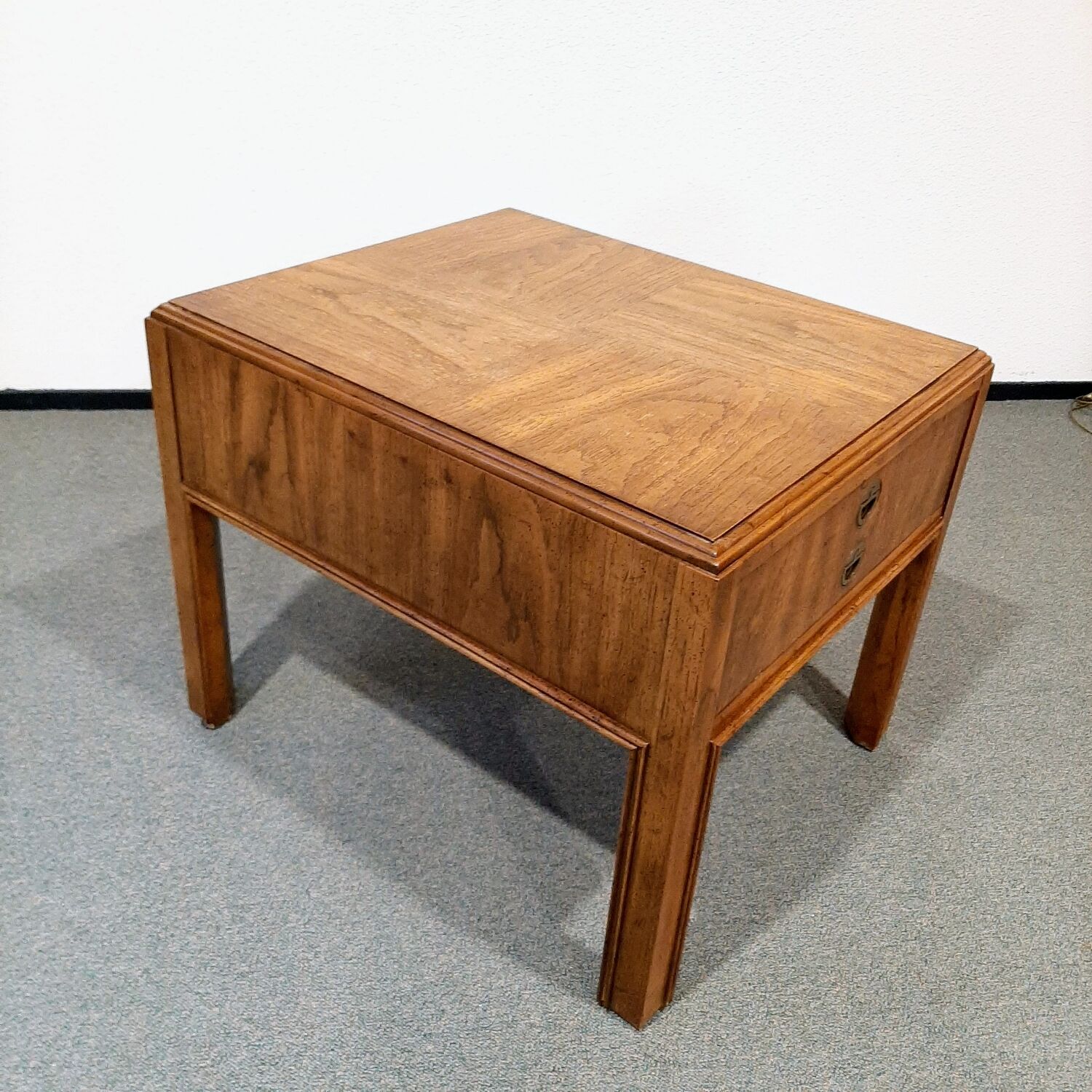 Vintage Drexel walnut bedside table, 1960