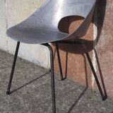 Tulip chair by Pierre Guariche. (Steiner Edition, 1950s)