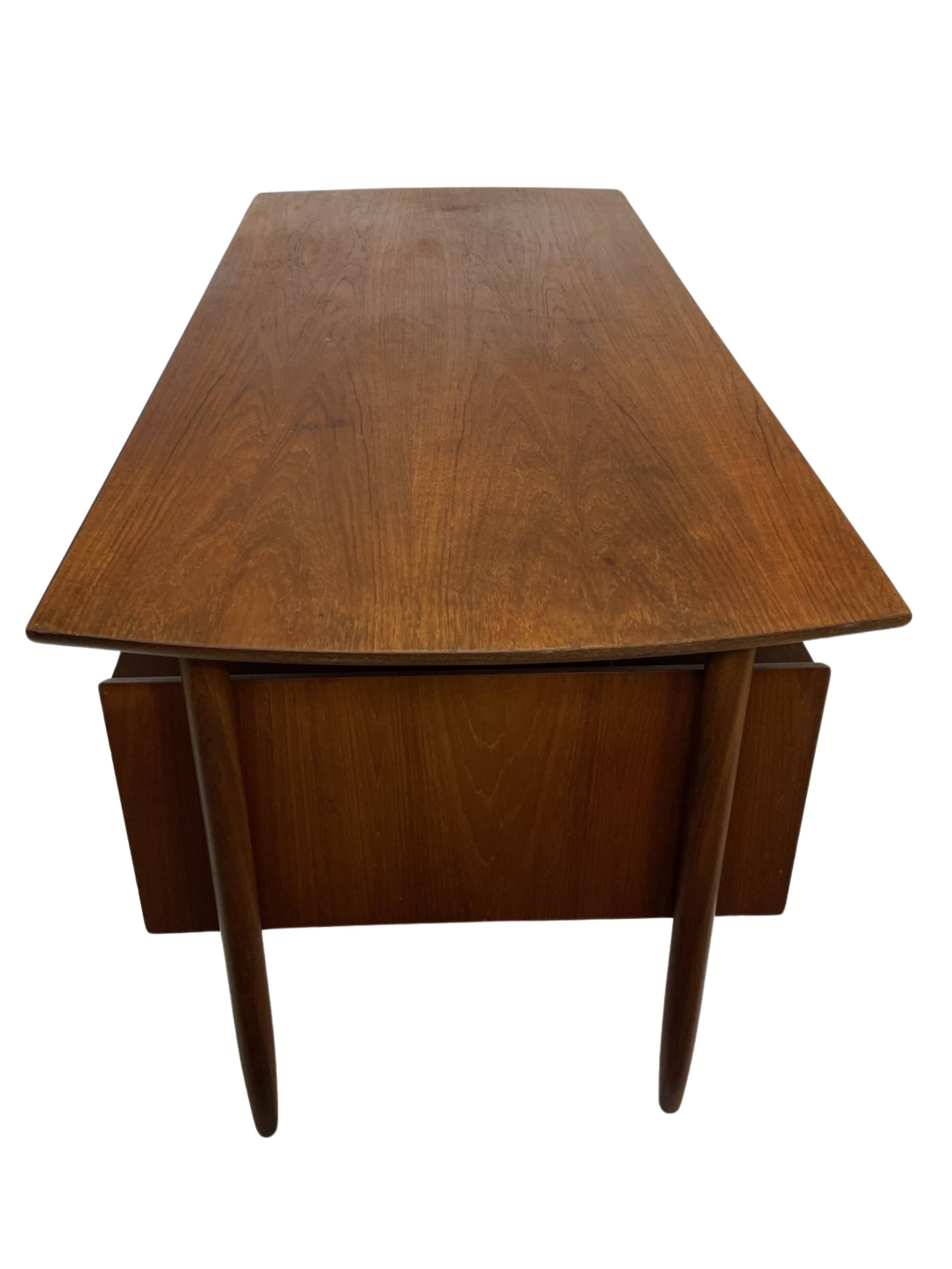 Bureau vintage en teck de Tijsseling pour Propos Hulmefa 1960