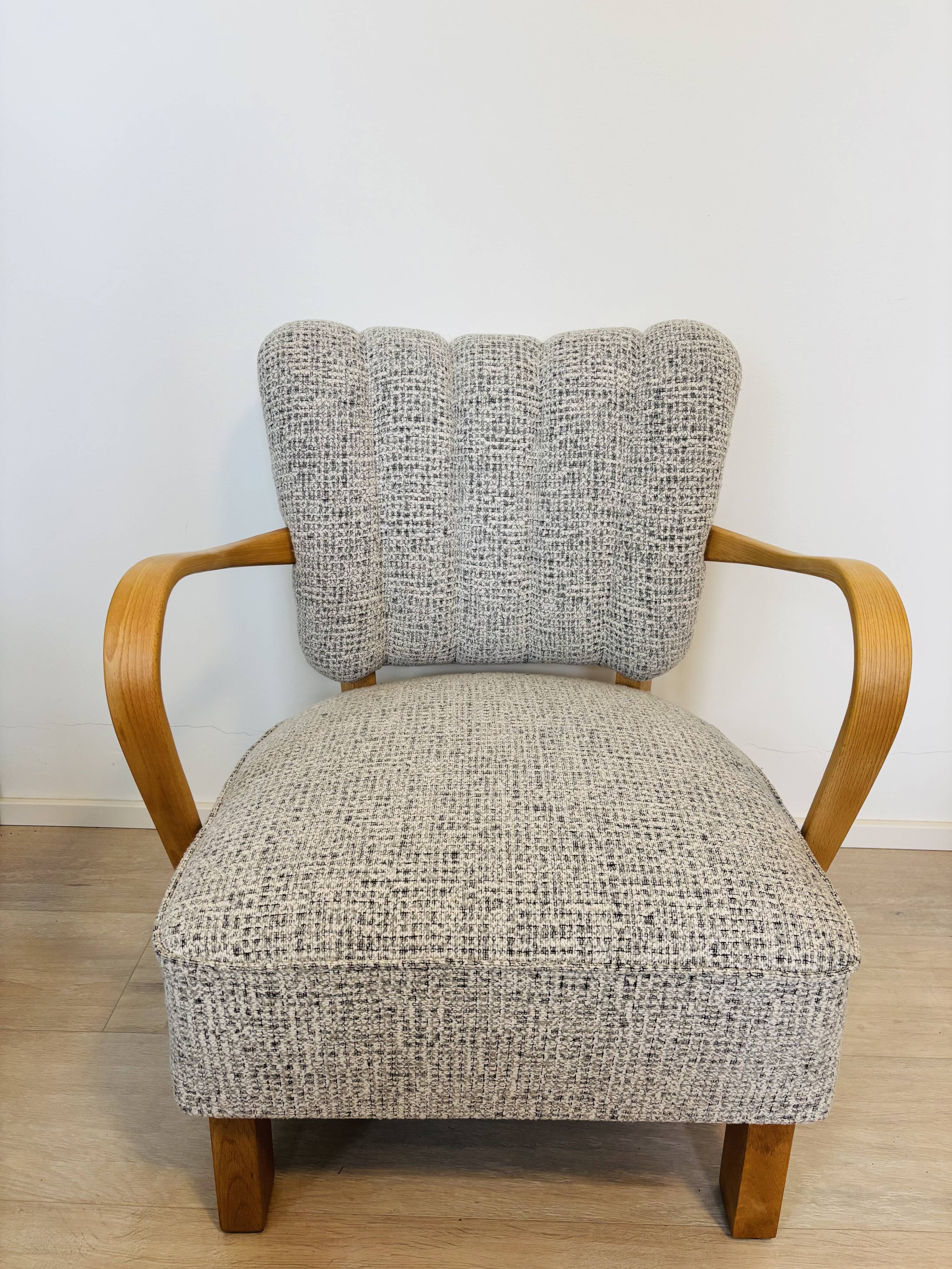 Fully Restored Vintage Lounge Arm Chair by Jindrich Halabala H-237, 1950’s
