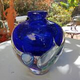 Vase  en verre pièce unique, signé Jean-Claude Novaro Maître verrier Biot.