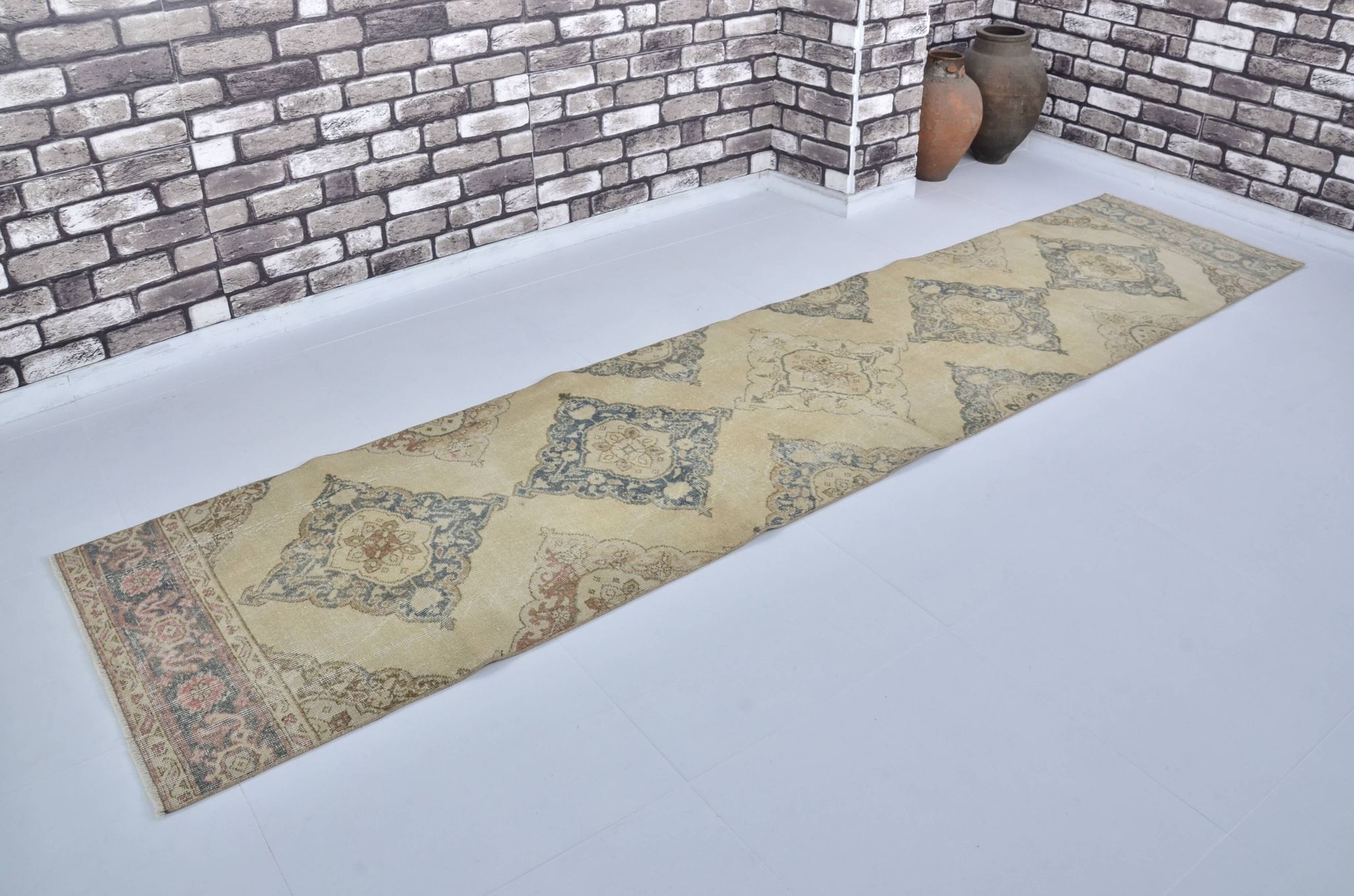 Tapis décoratif vintage Oushak sku 2111