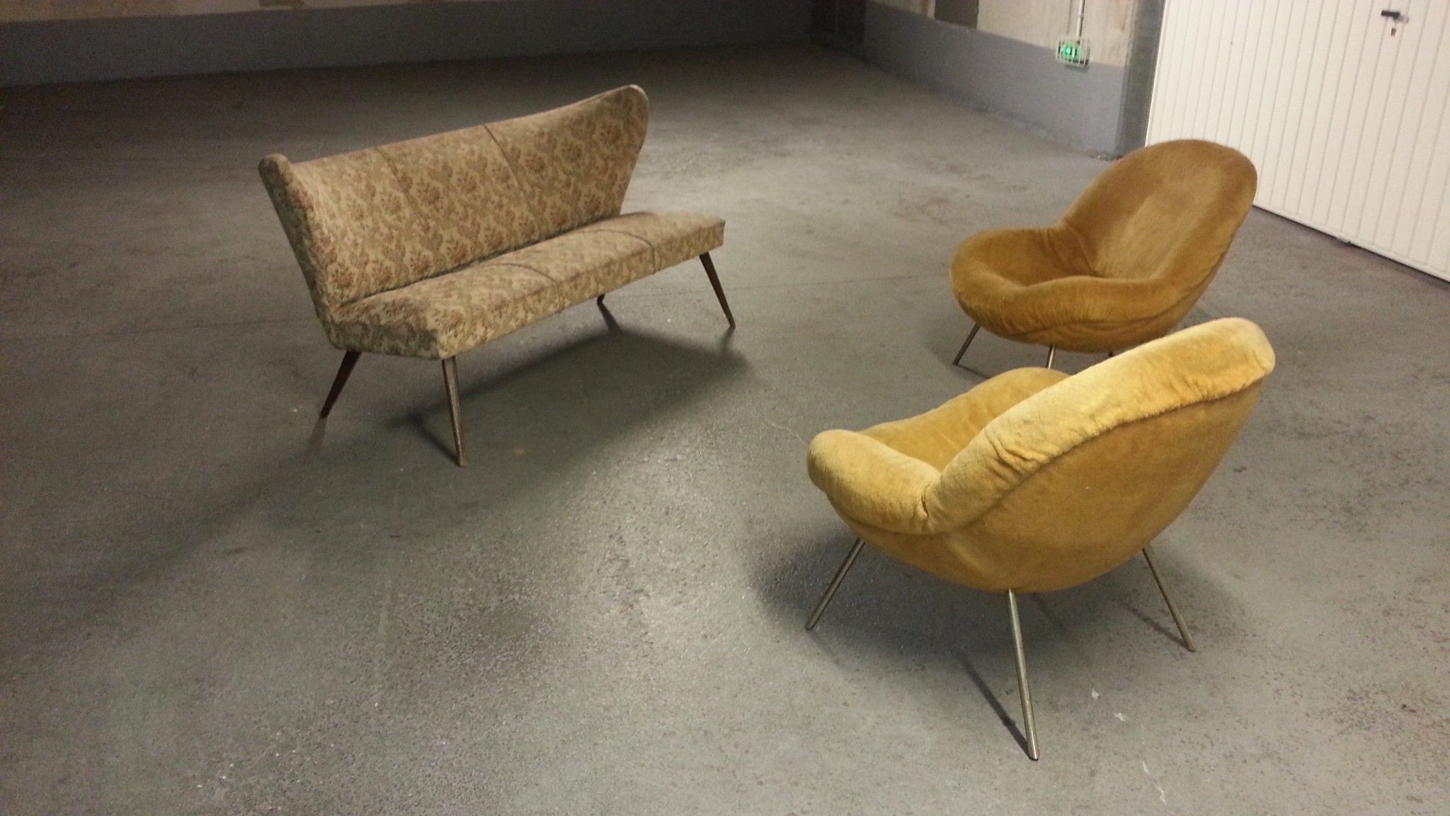 Canapé sofa cocktail années 50 sculptural