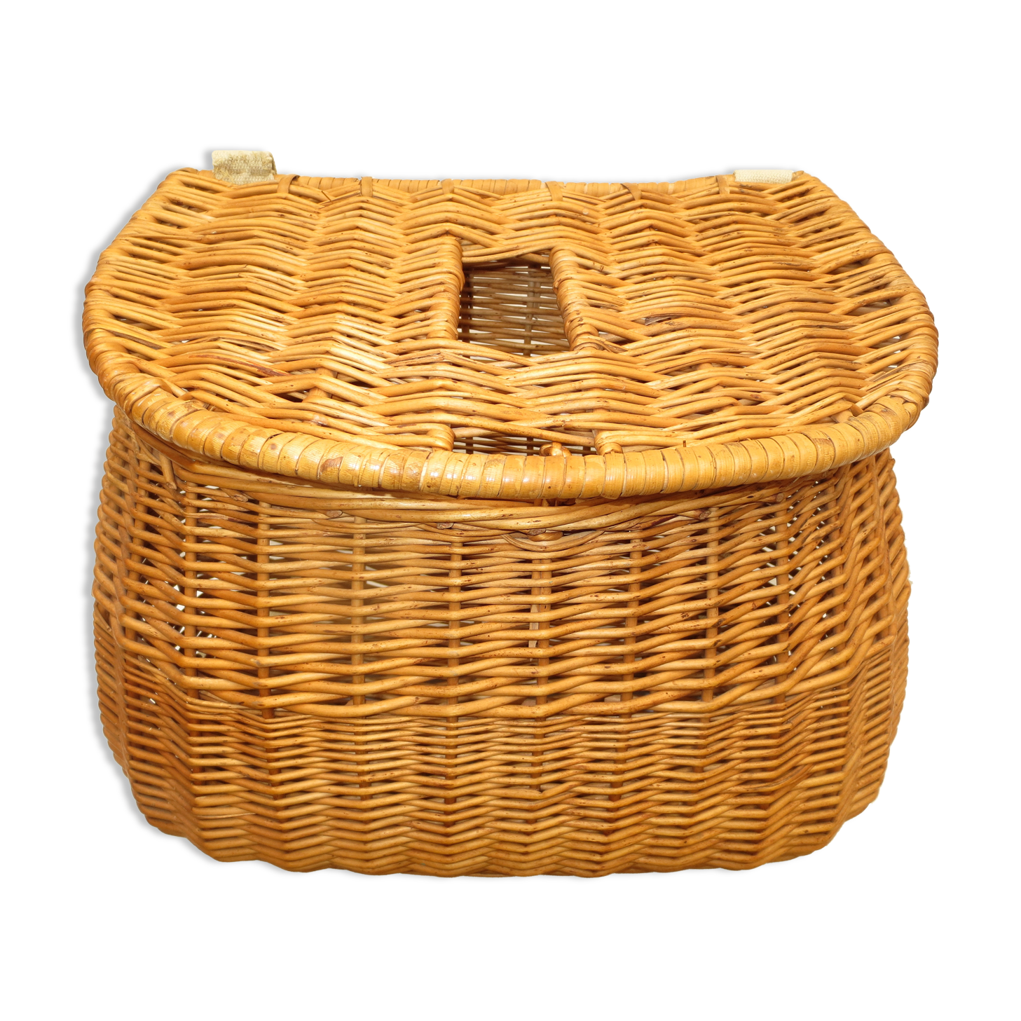 Former fisherman vintage wicker basket