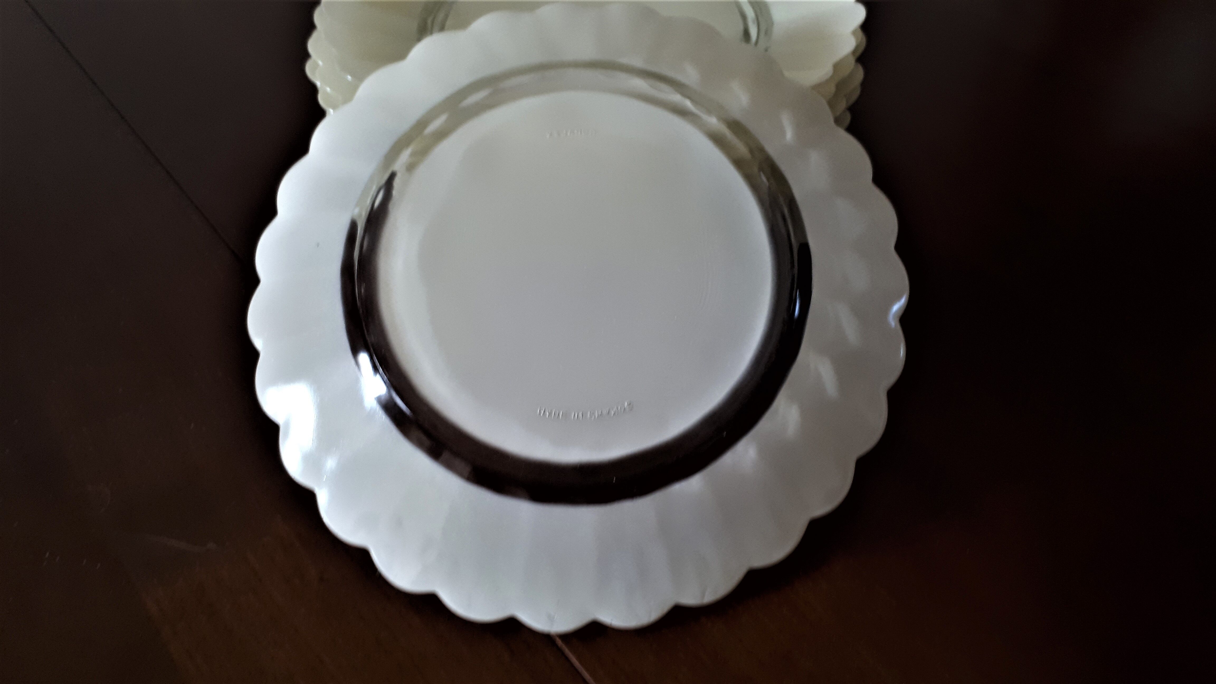 Set of 6 DURALEX glass dessert plates