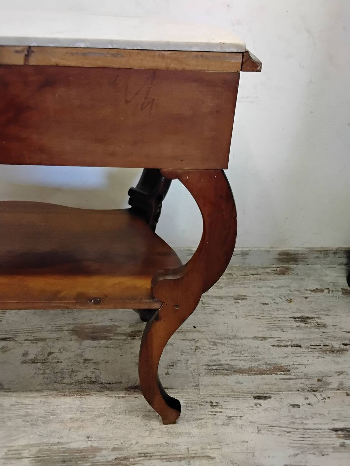 Console 19th Century in walnut