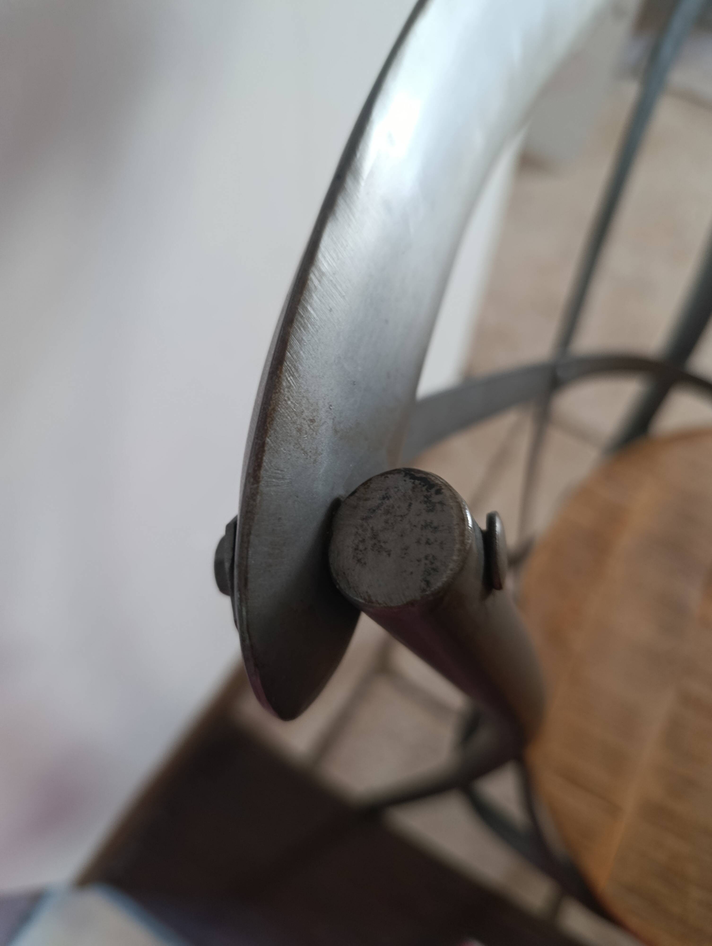 Bistro chair in wood and metal