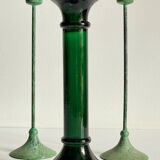 Bougeoirs en verre et métal vert