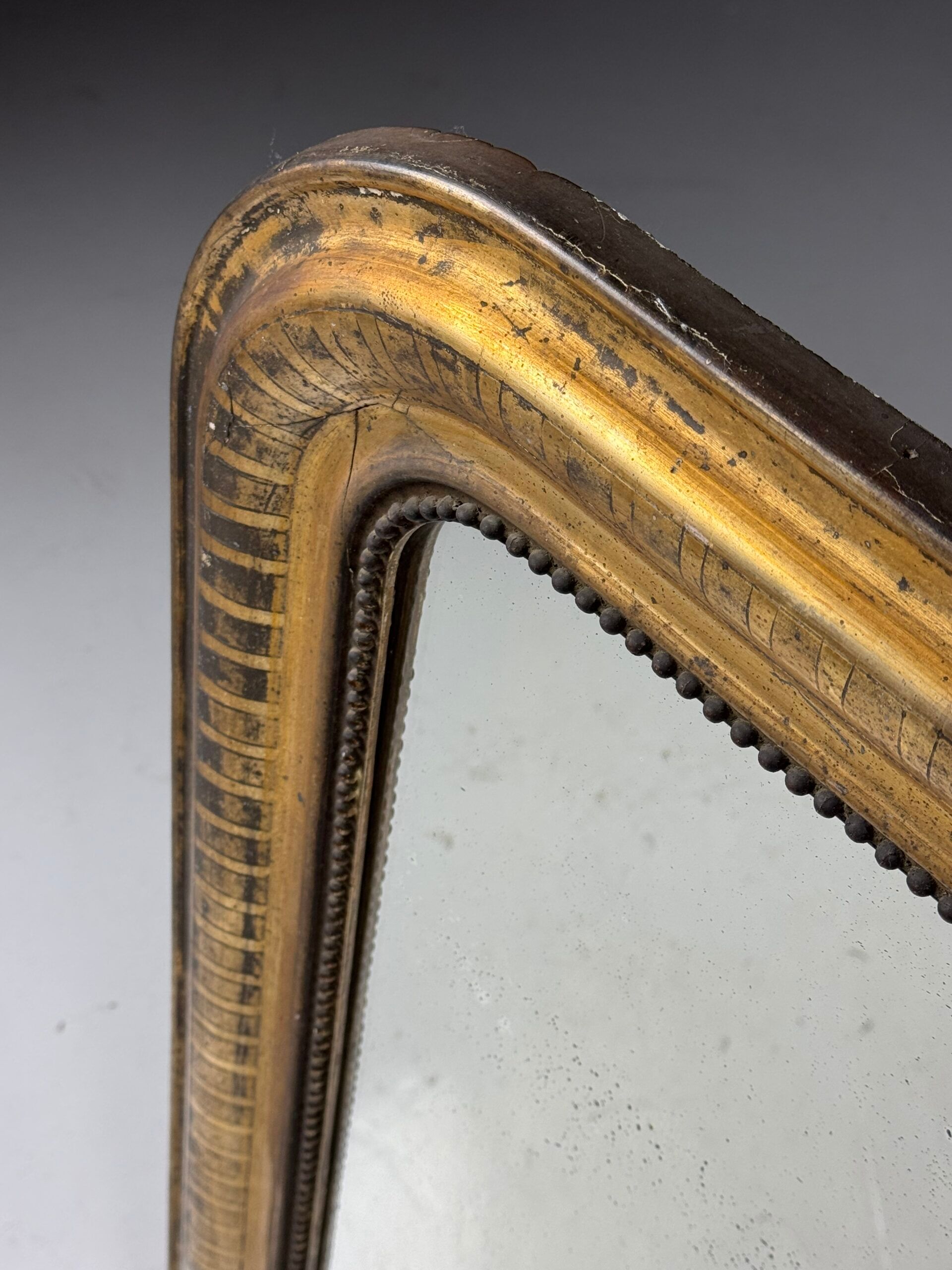 Miroir doré Louis Philippe du 19ème siècle