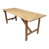 Pine garden table