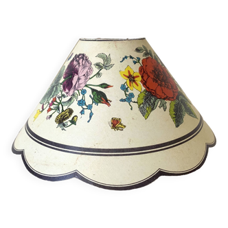 Old flowery lampshade to clip