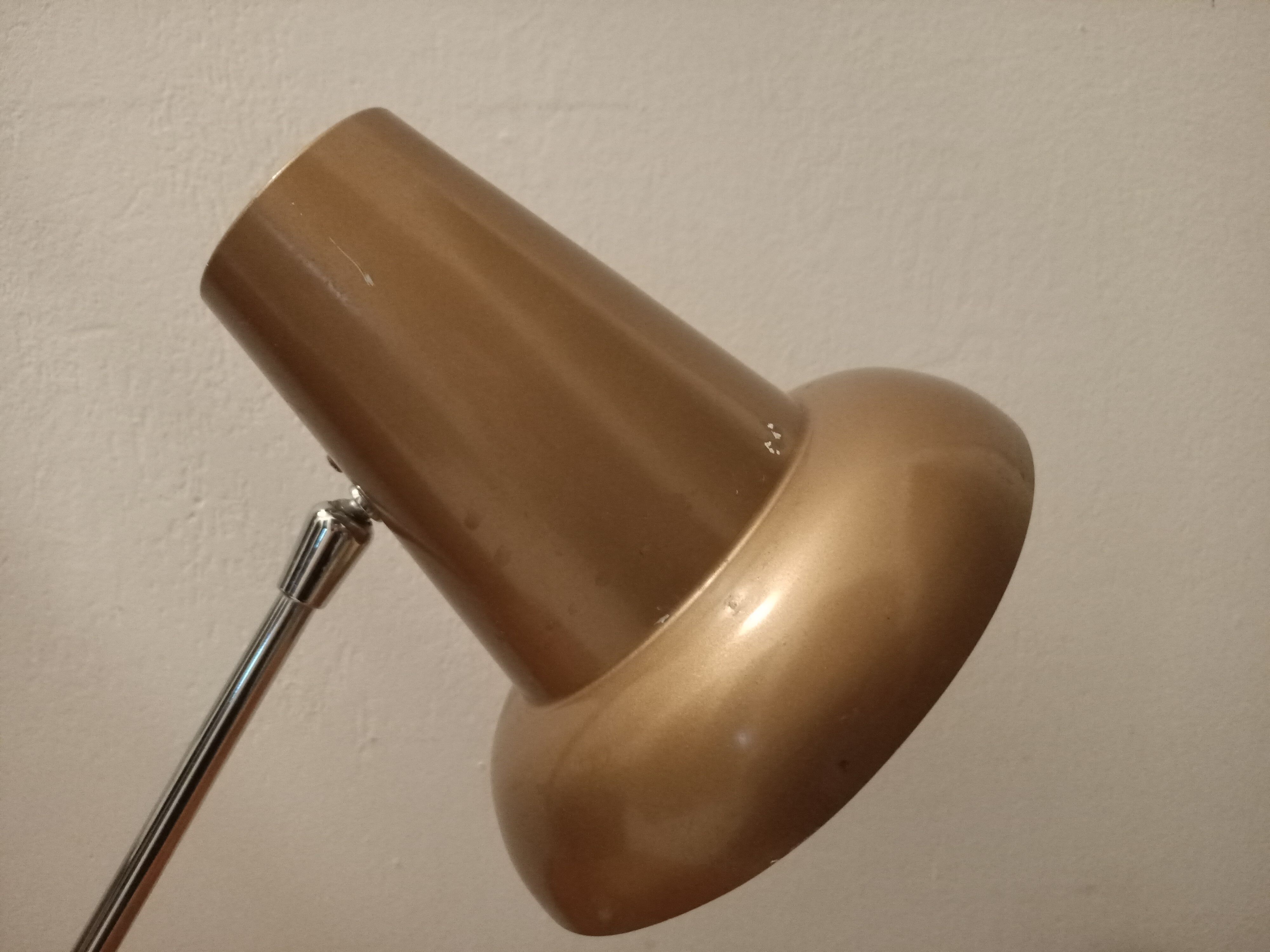 Vintage desk lamp