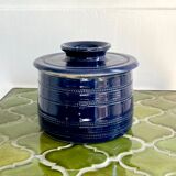 Water-bearing stoneware pot