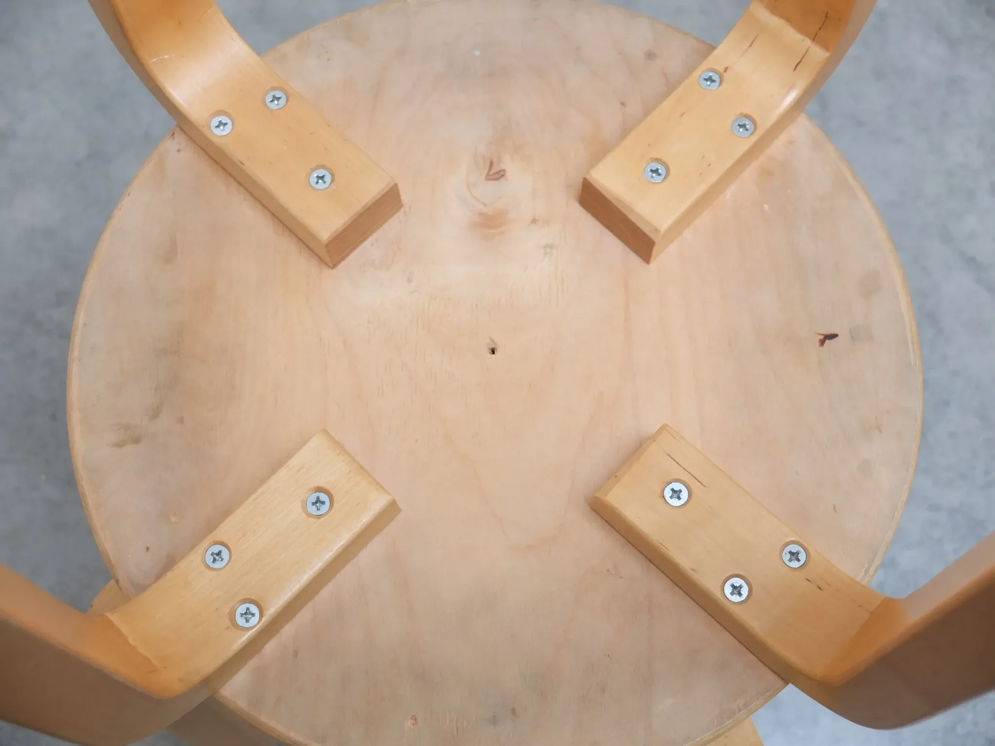 Paire de tabourets 'E60' par Alvar Aalto pour Artek, 1933