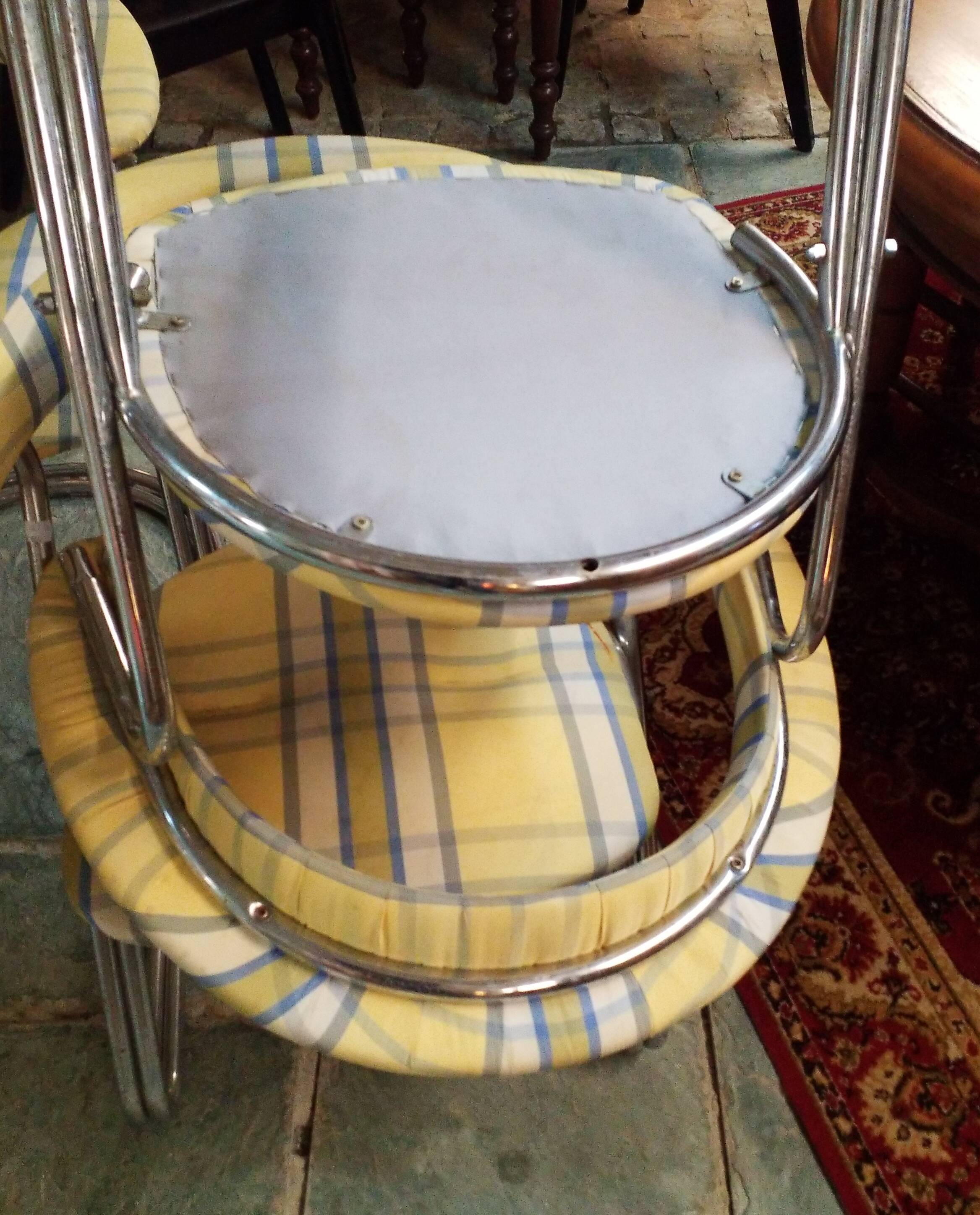 6 fauteuils en chrome