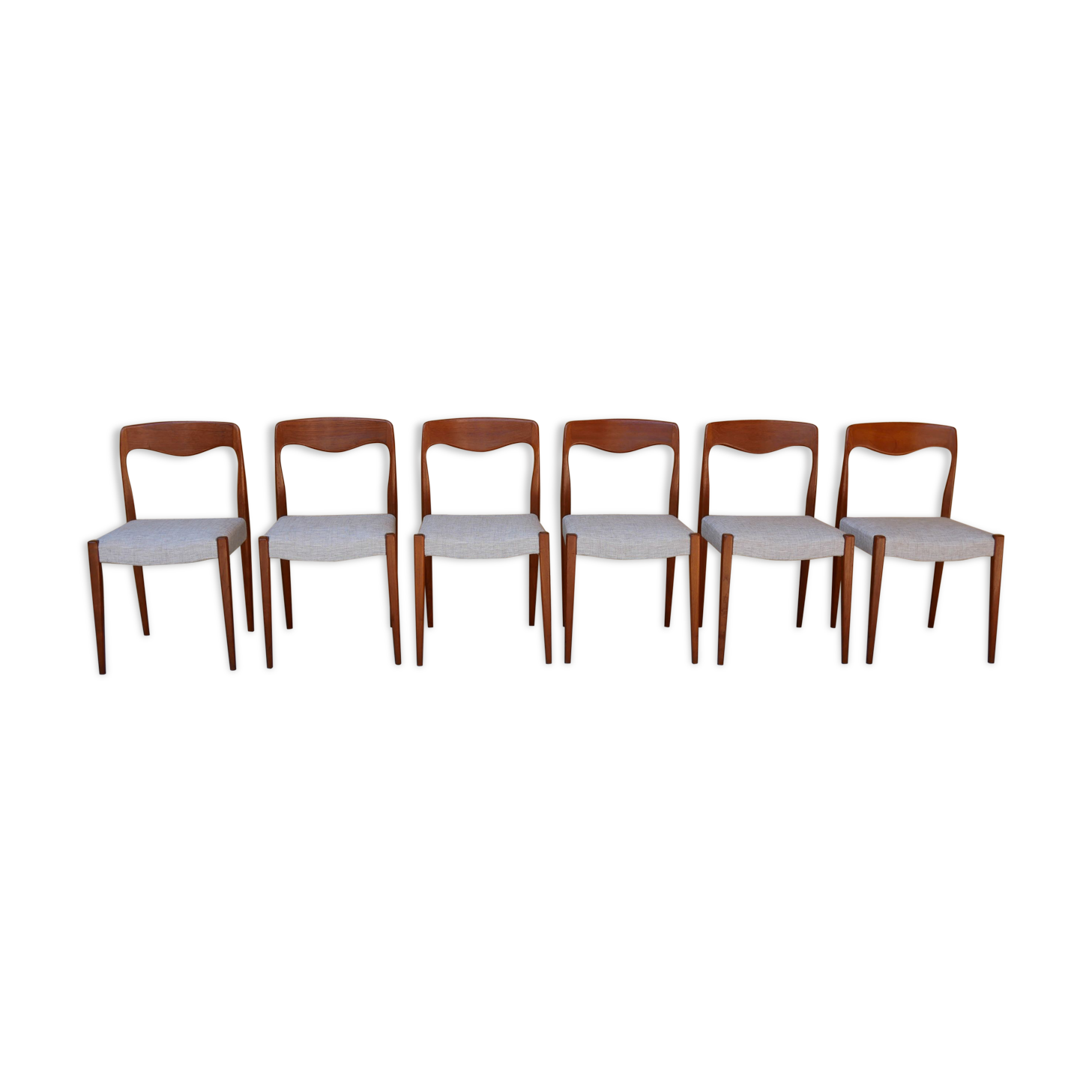 Set of 6 chairs Scandinavian teak by Niels Otto Møller