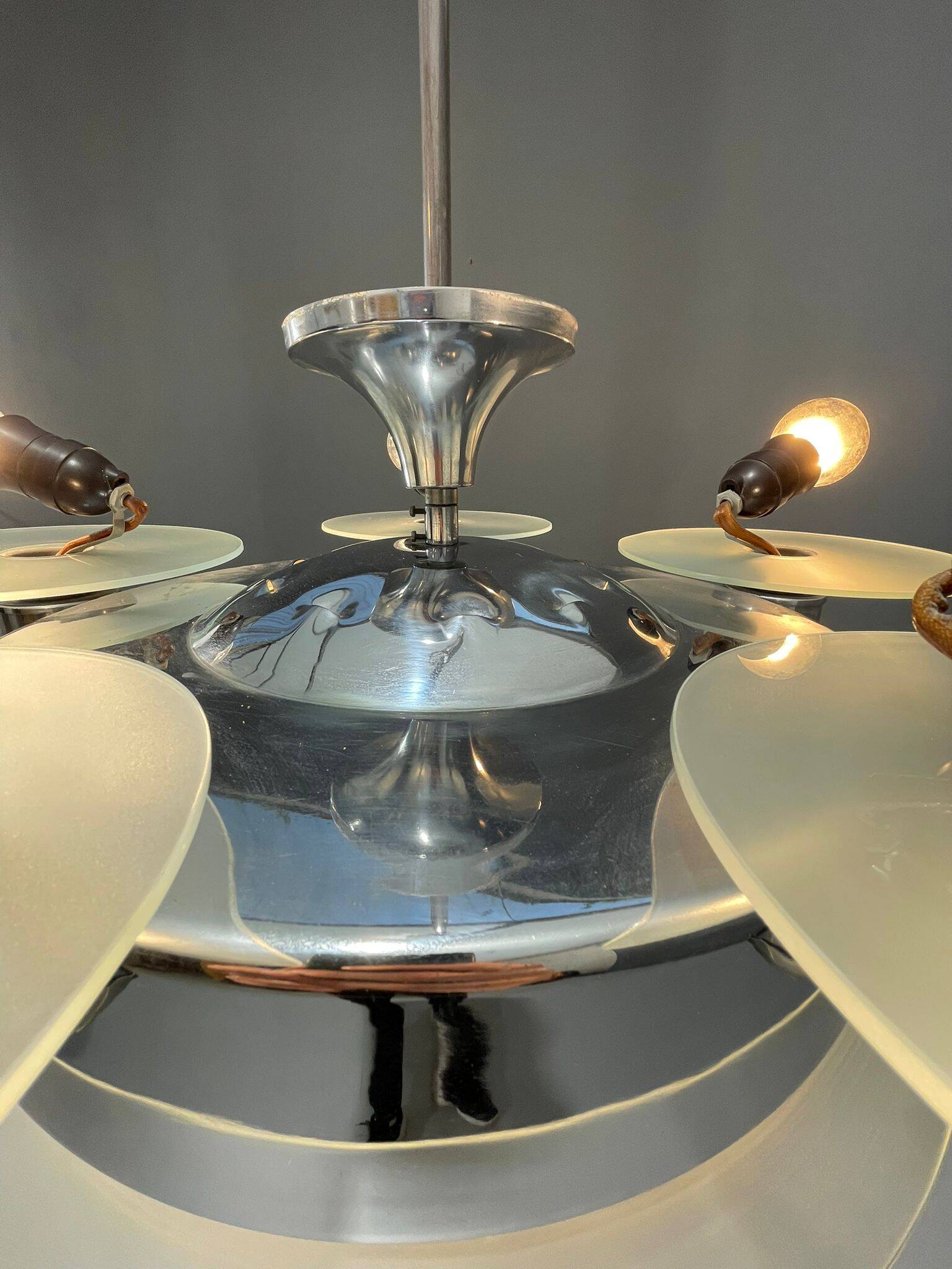 1930s Art Deco Chrome Chandelier with Frosted Glass Disc Shades – Czech Vin