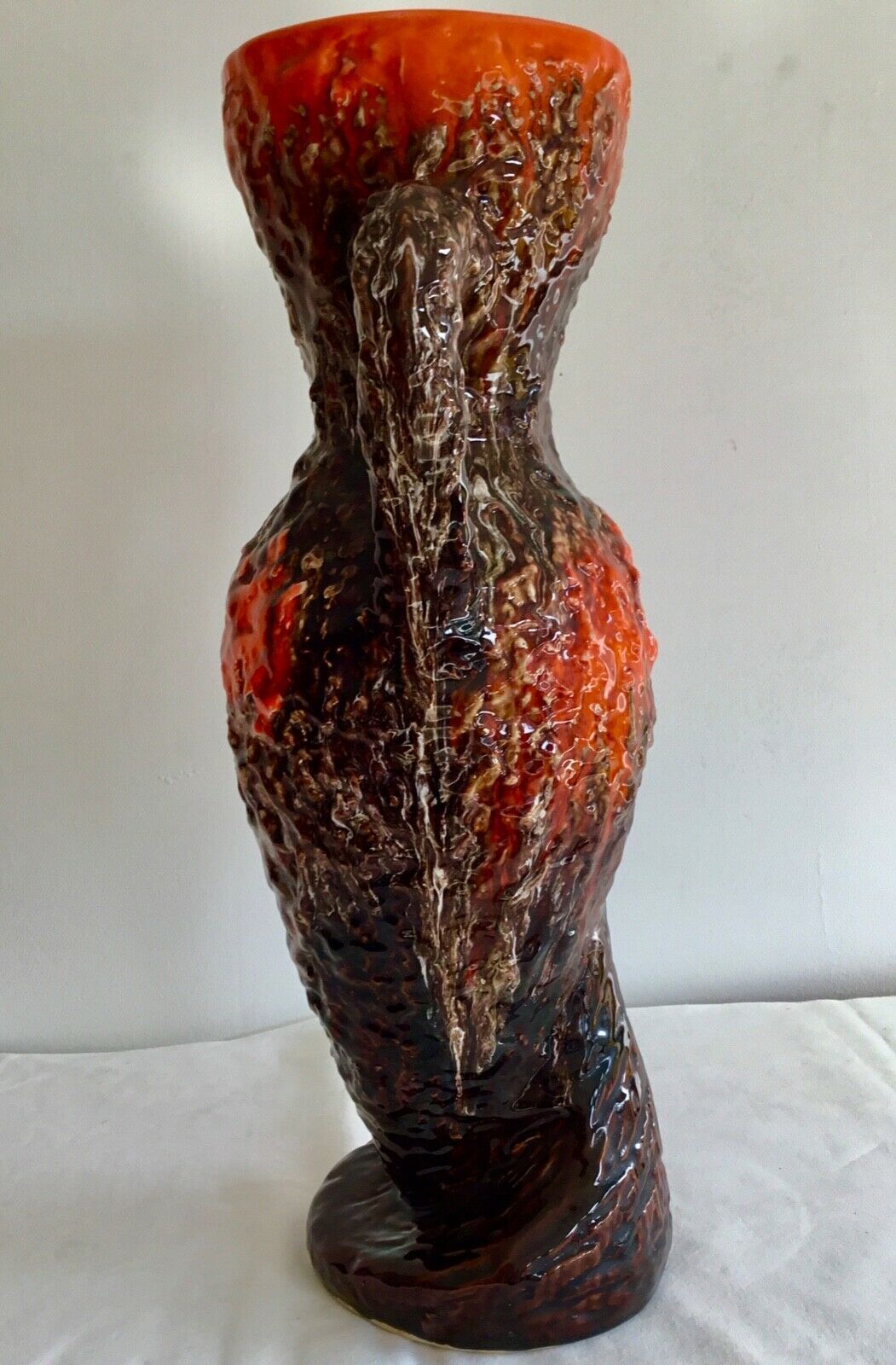 Callauris vintage earthenware amphorae vase