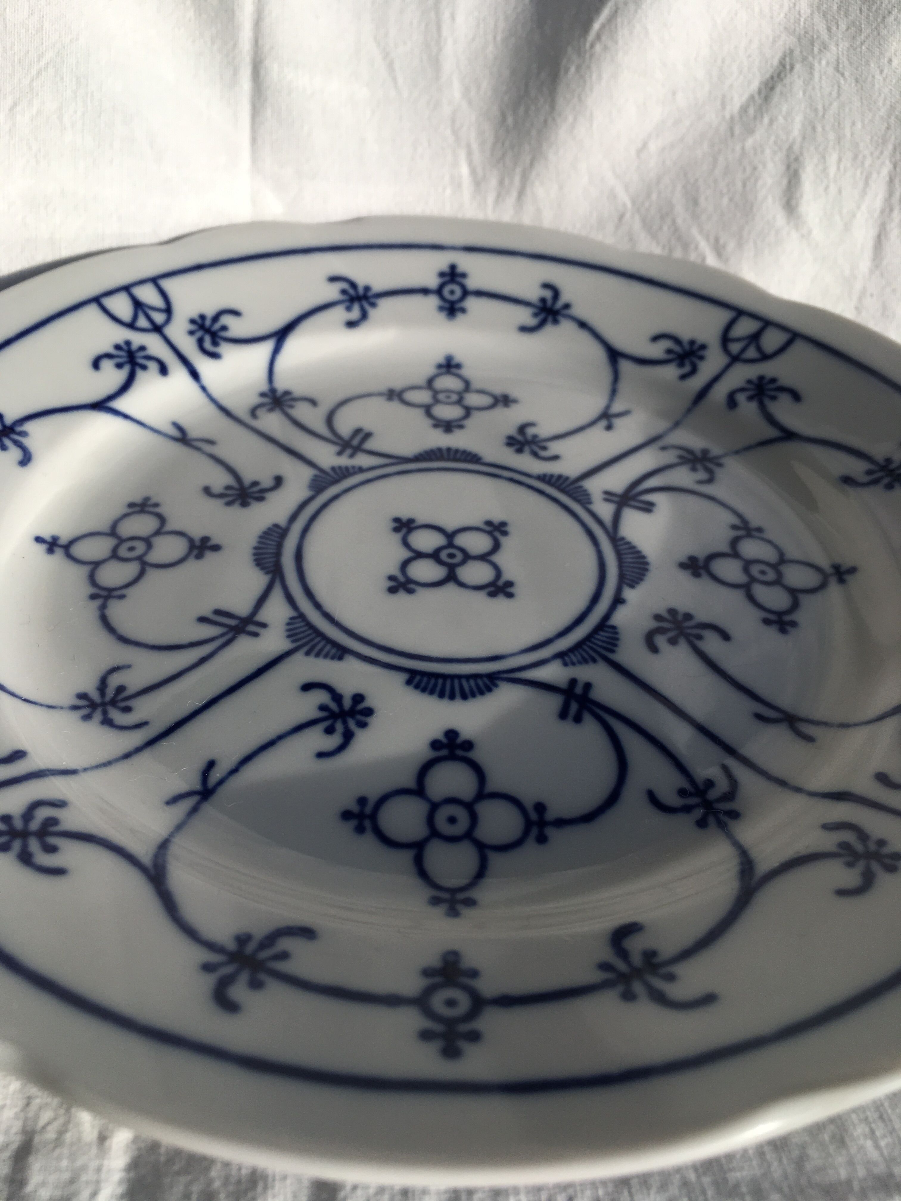 porcelain presentation plate Winterling Schwarzenbach Bavaria
