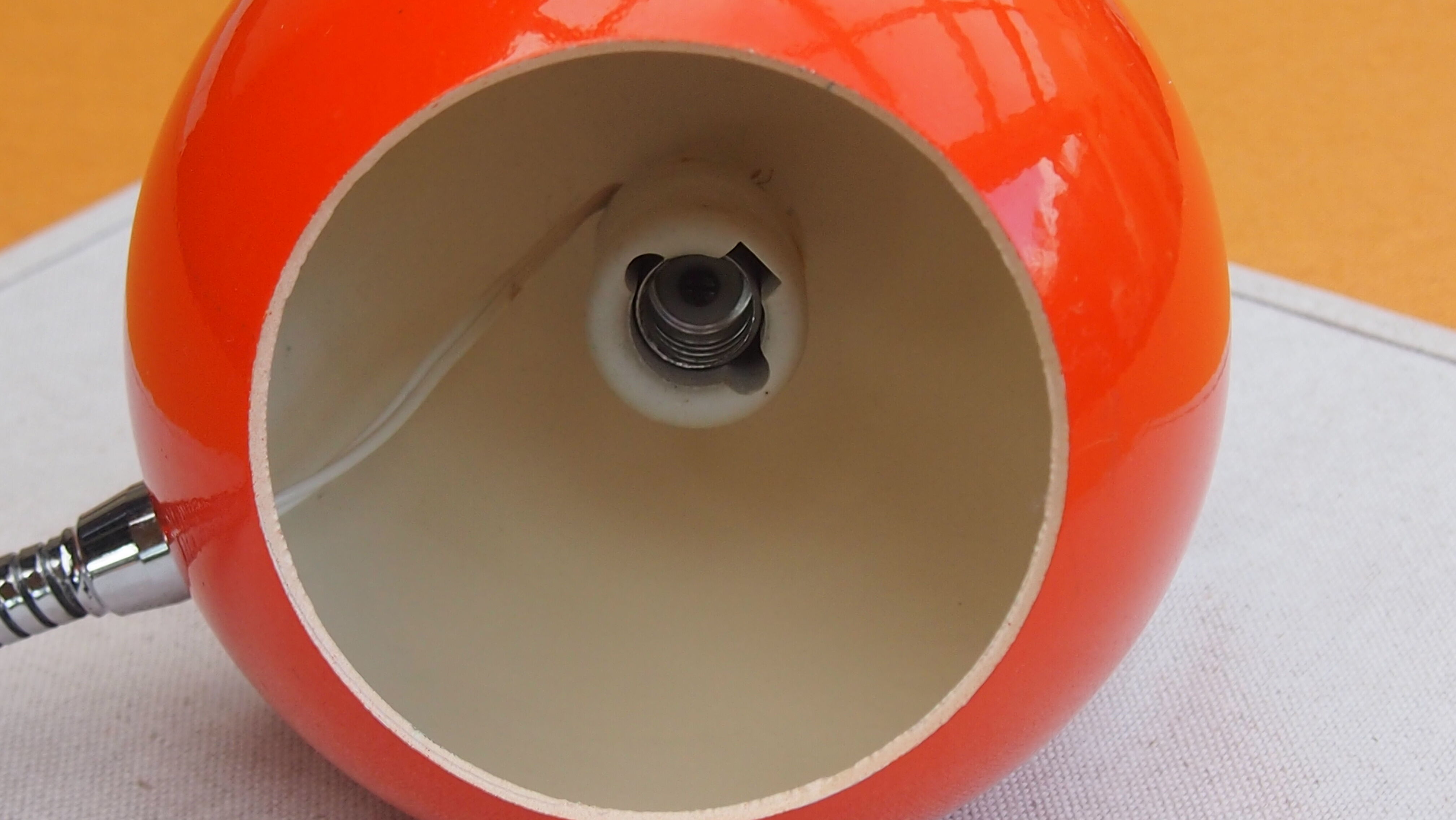 Disderot delmas lamp