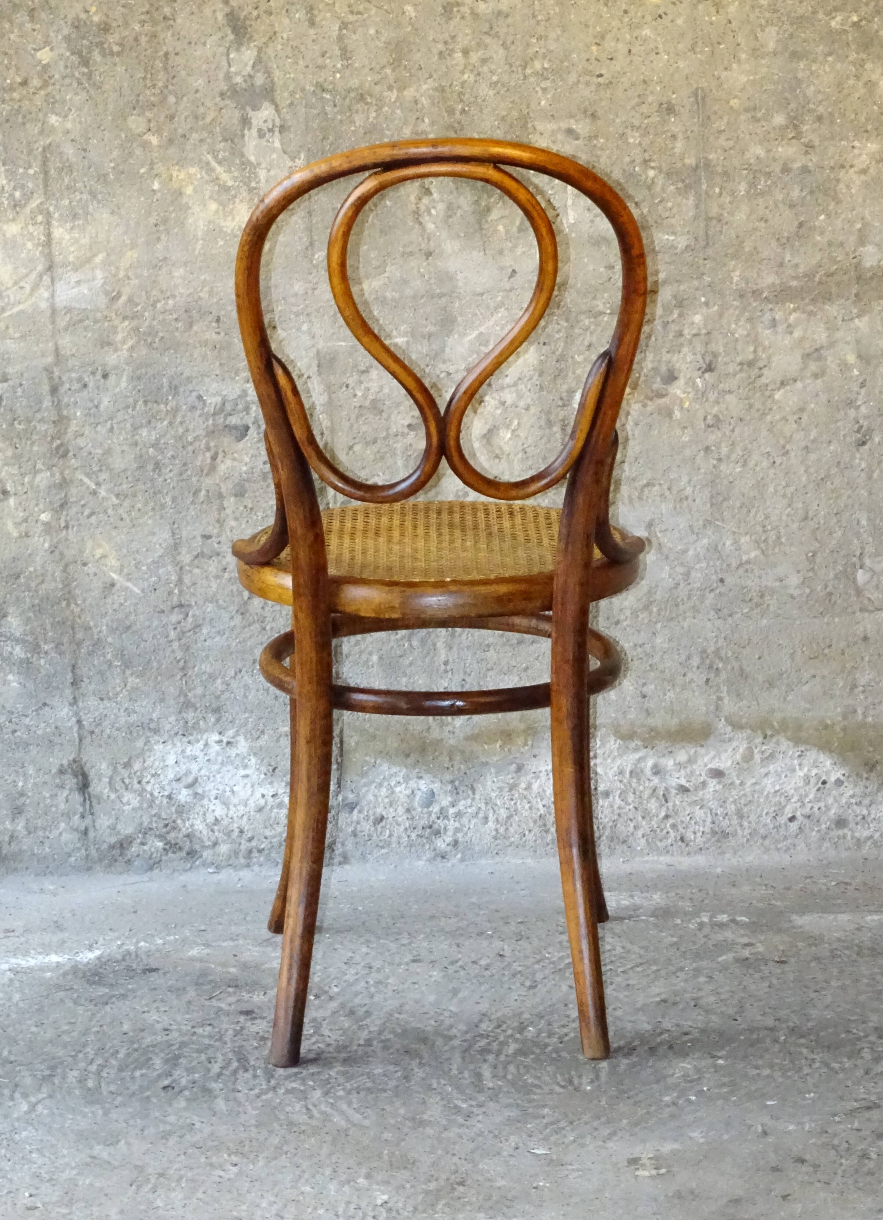 Thonet chair No. 20, label 1875