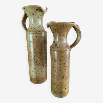 Lot de deux vases en grès