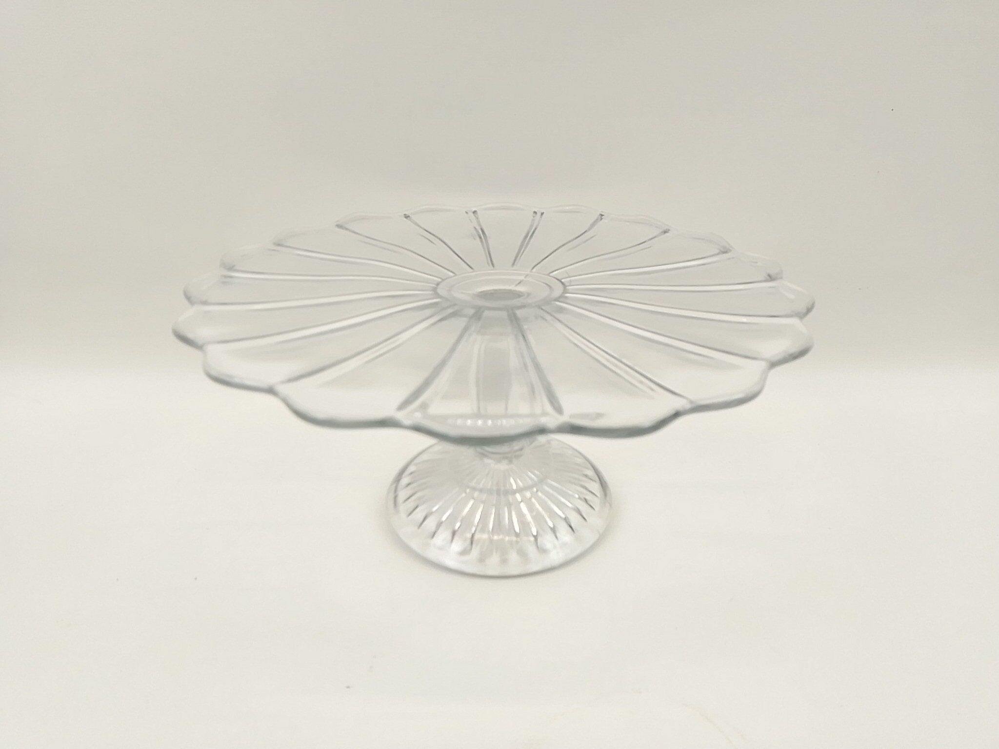 Walking pie dish in transparent floral glass