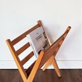 Scandinavian magazine holder