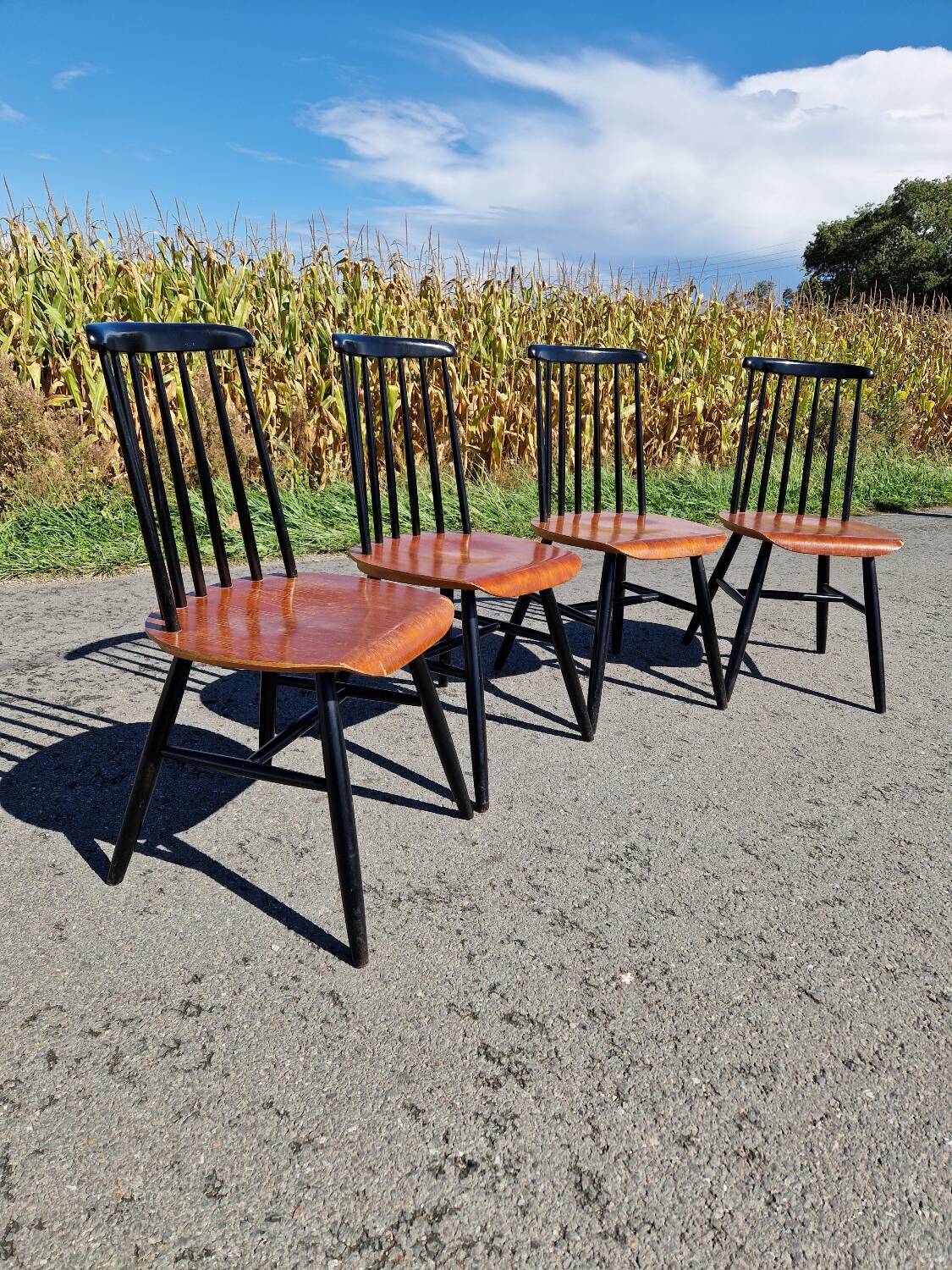 Set of 4 vintage fanett tapiovaara chairs