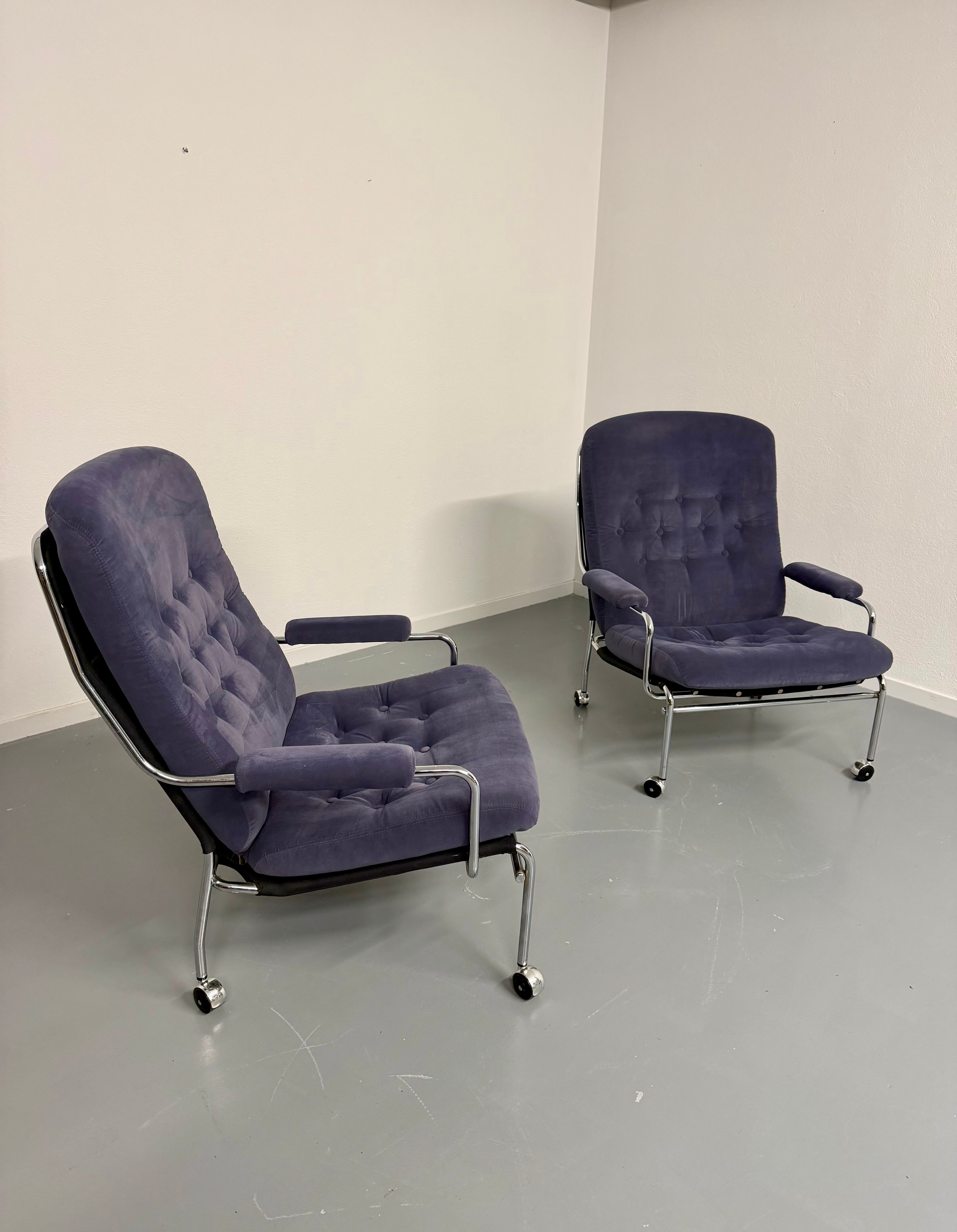 Paire de fauteuils lounge roulette design scandinave Bruno Mathsson