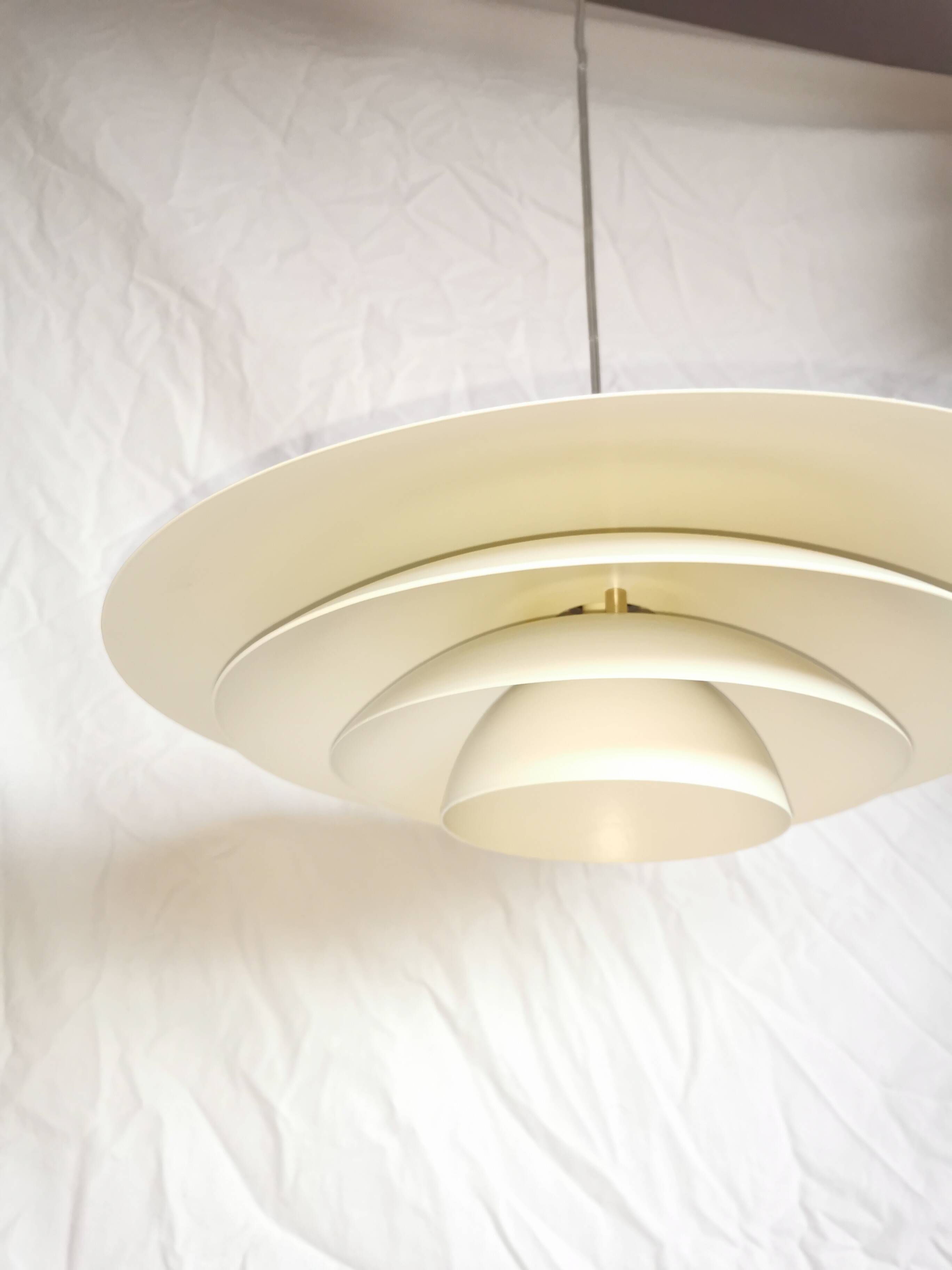 White pendant light, Scandinavian, space age, Poulsen style, 1990.