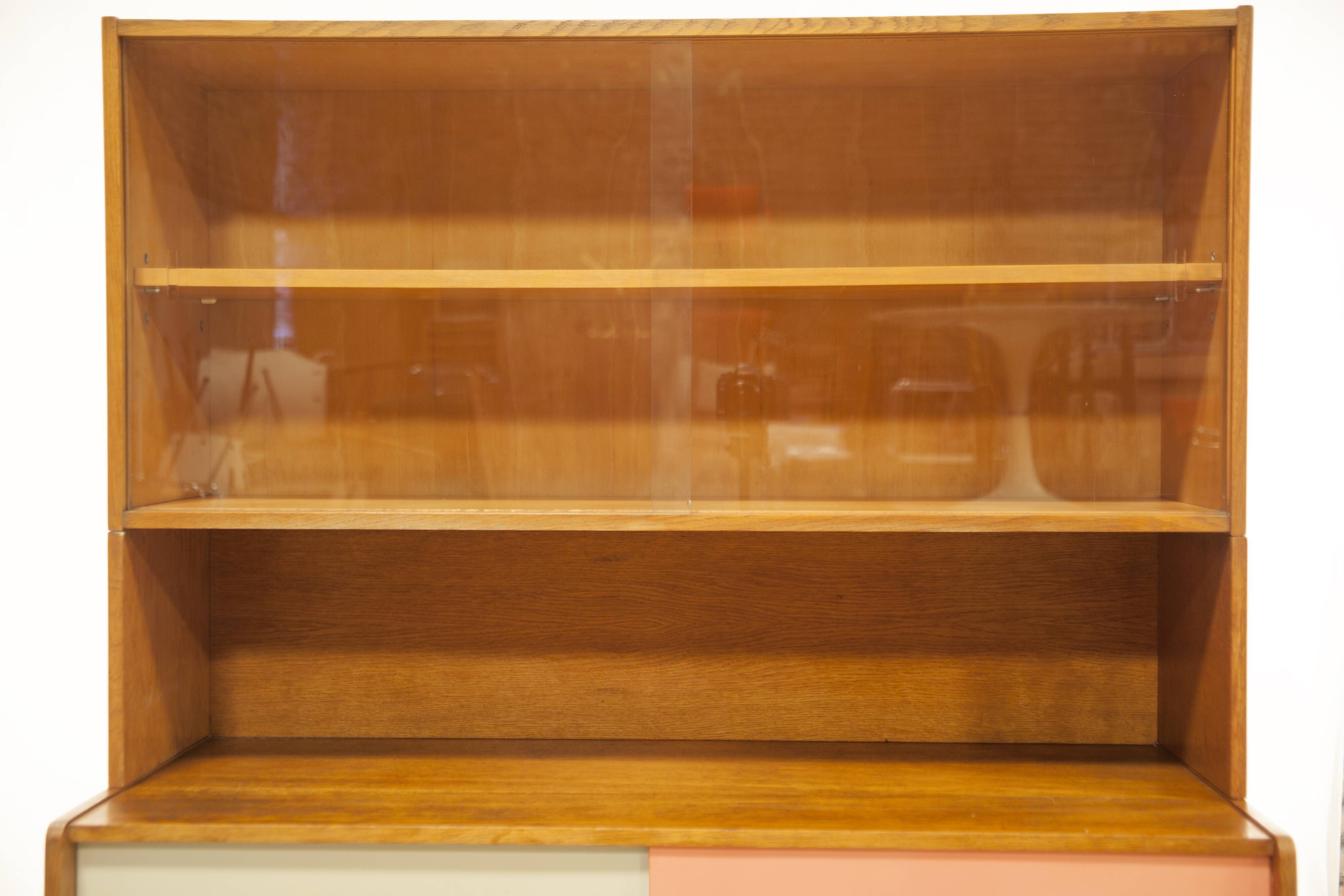 Library u 452 jiri jiroutek 1960 interior praha