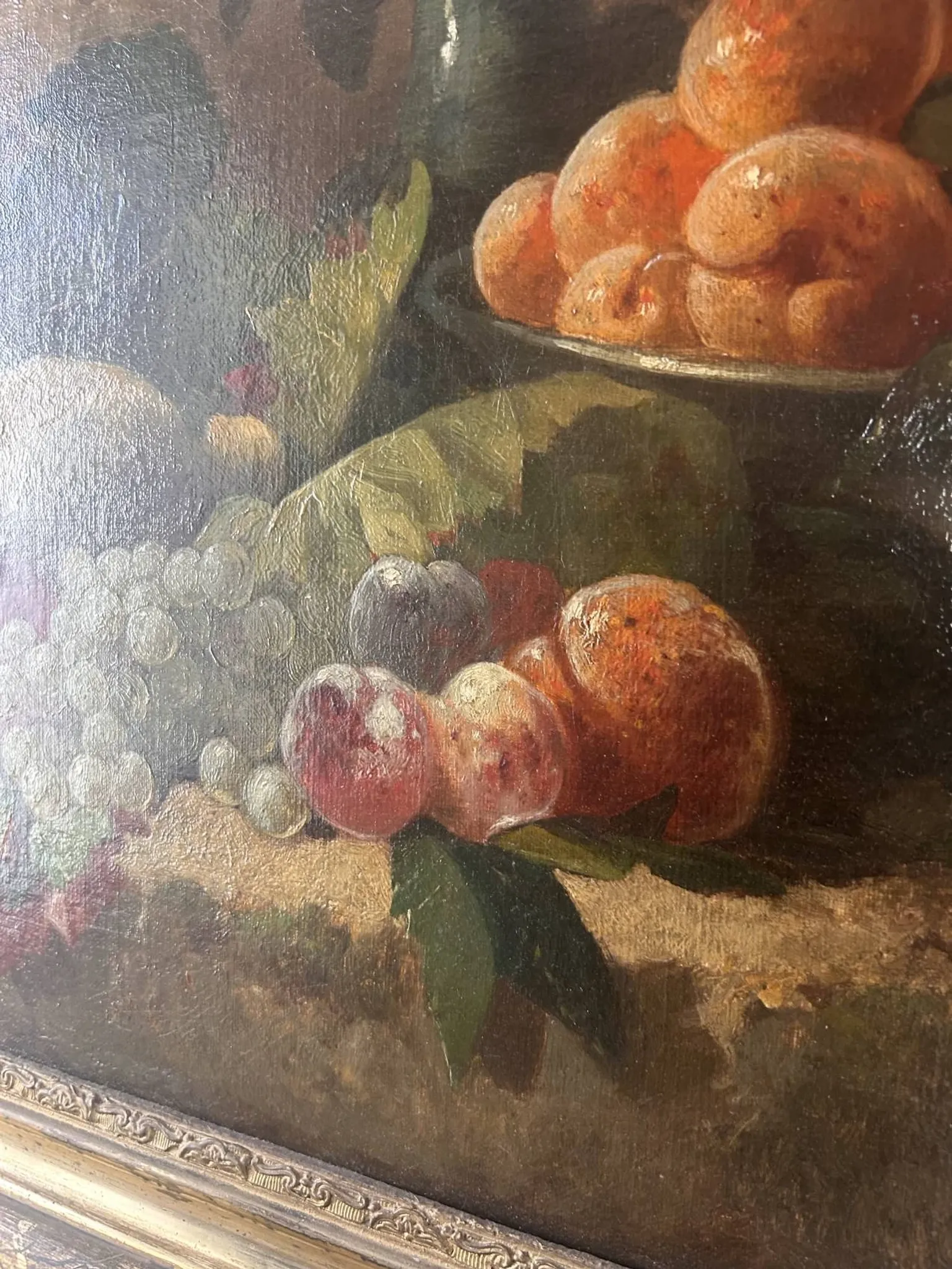 Large still life with fruits from the 19th century – oil on canvas and gilded frame – in superb condition