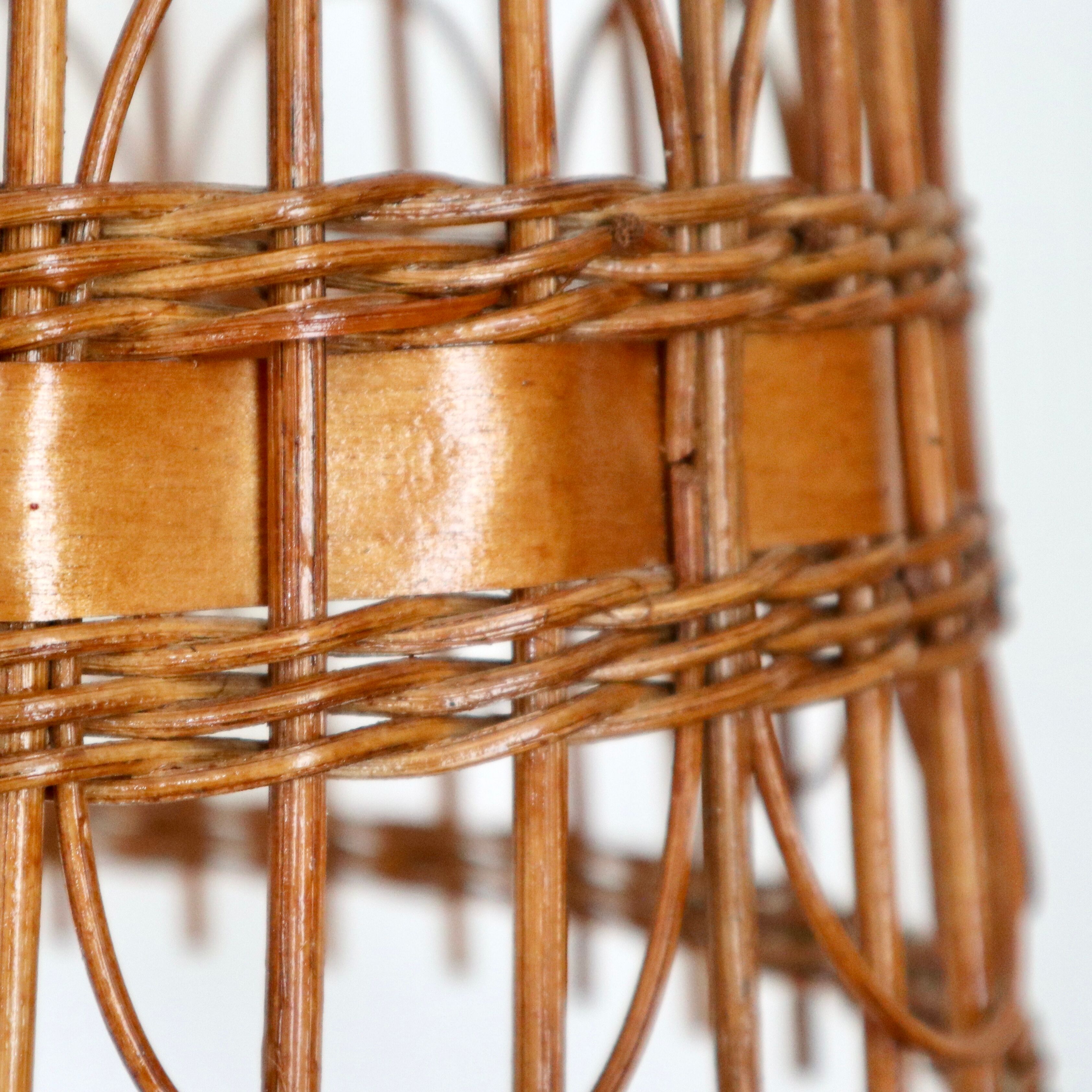 Rattan and wood slaughter day