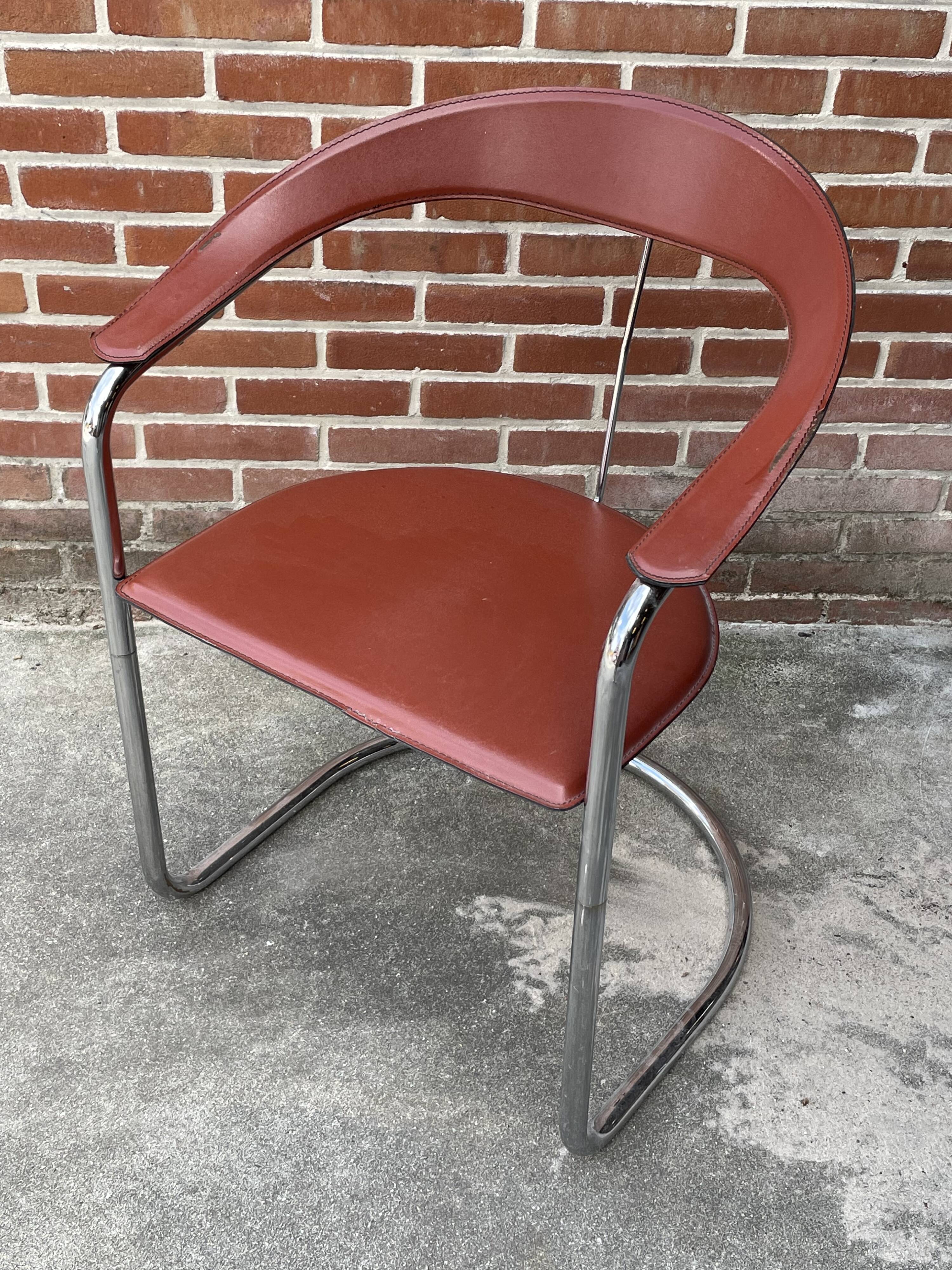 Set of 4 design cantilever chairs cognac leather and chrome design