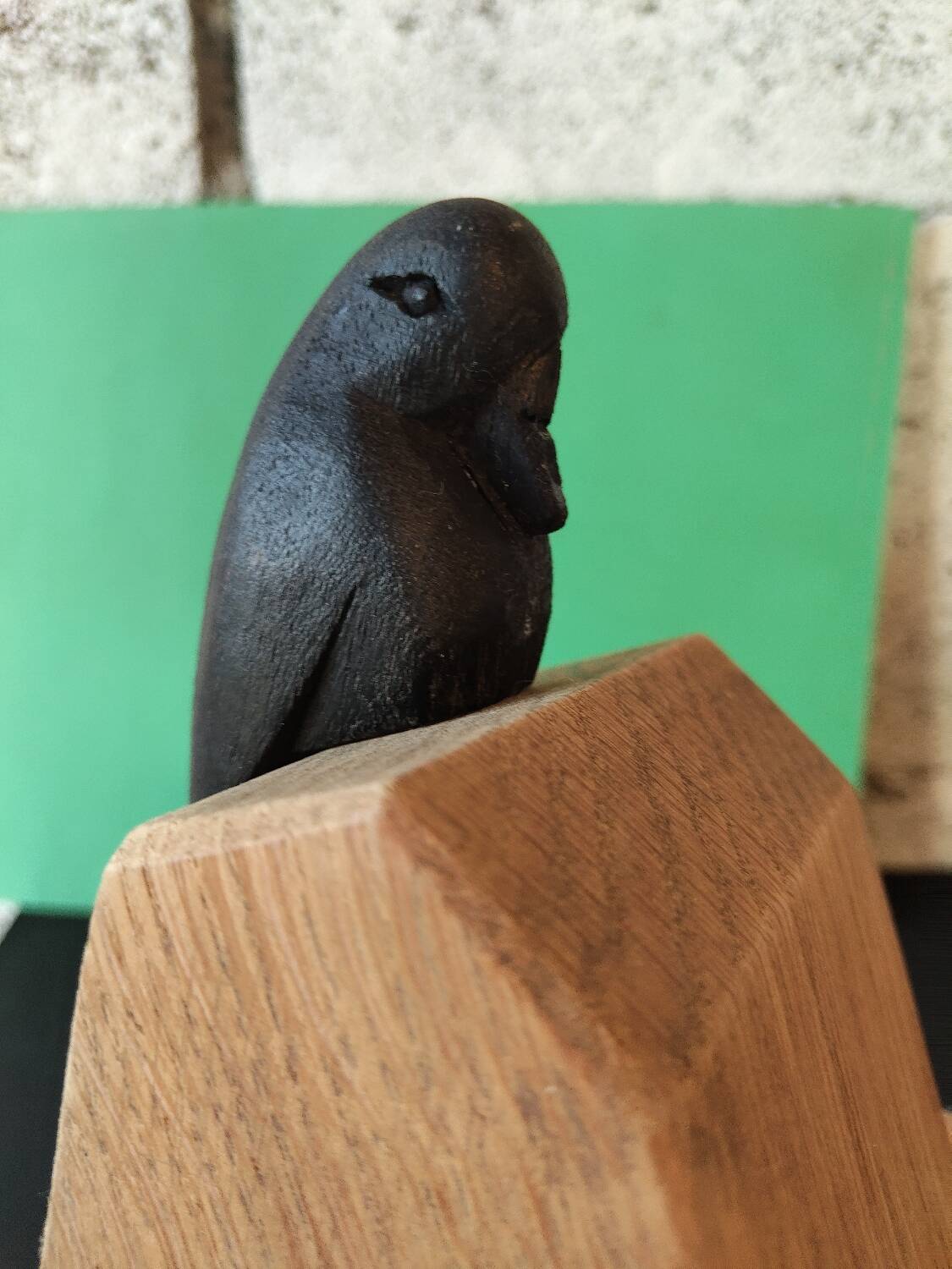 Pair of sculpted oak bookends – The Crow and the Fox
