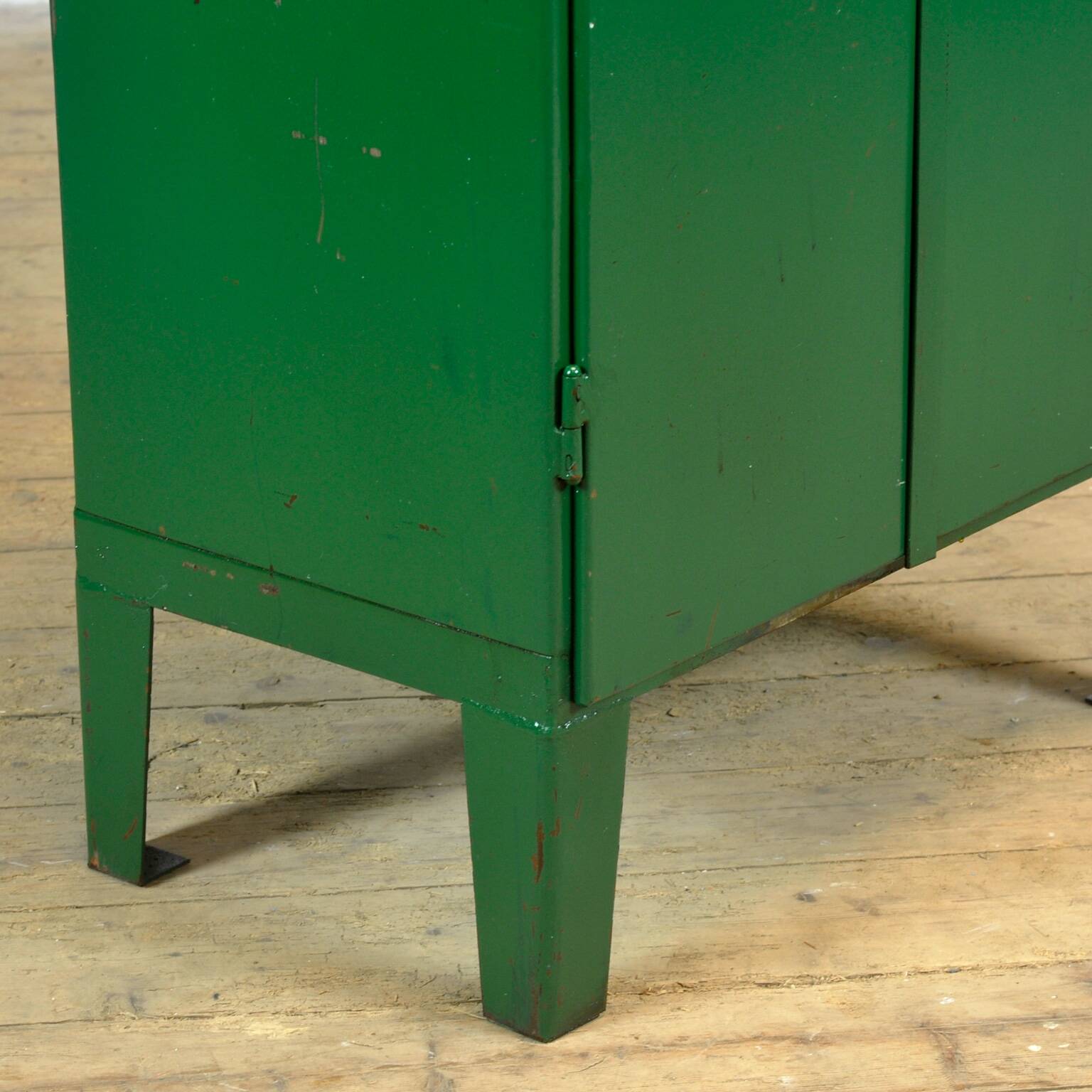 Armoire industrielle en fer forgé, années 1960