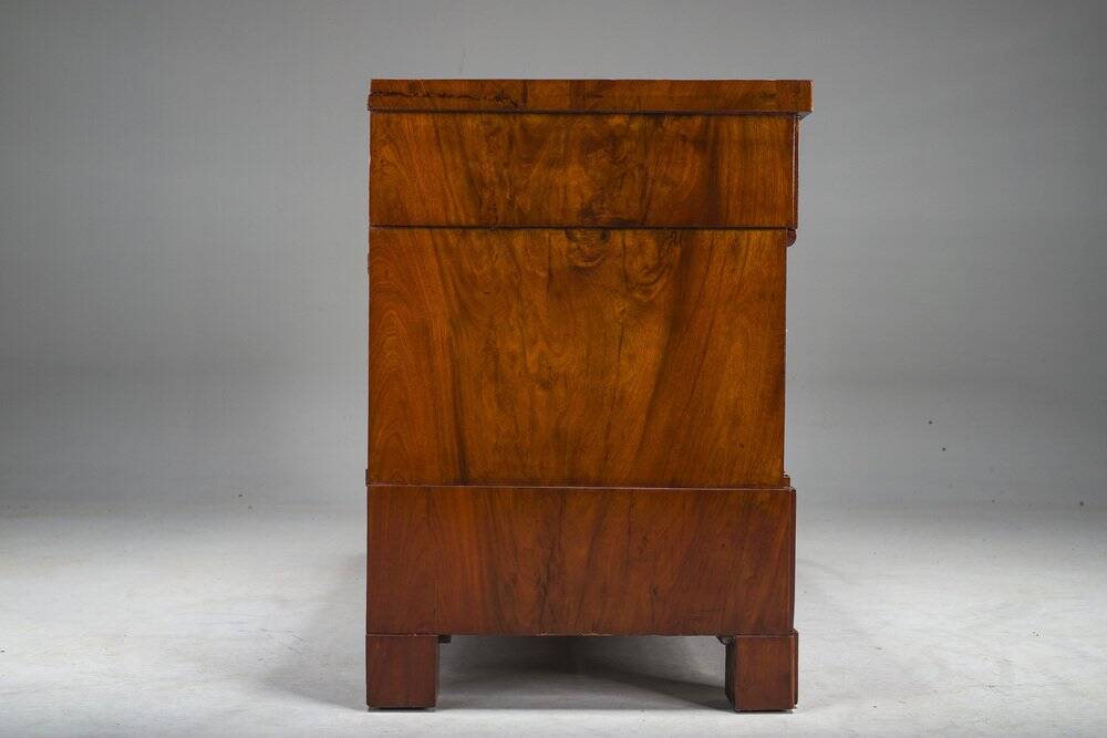 Early 19th century Biedermeier mahogany commodes, 1830s