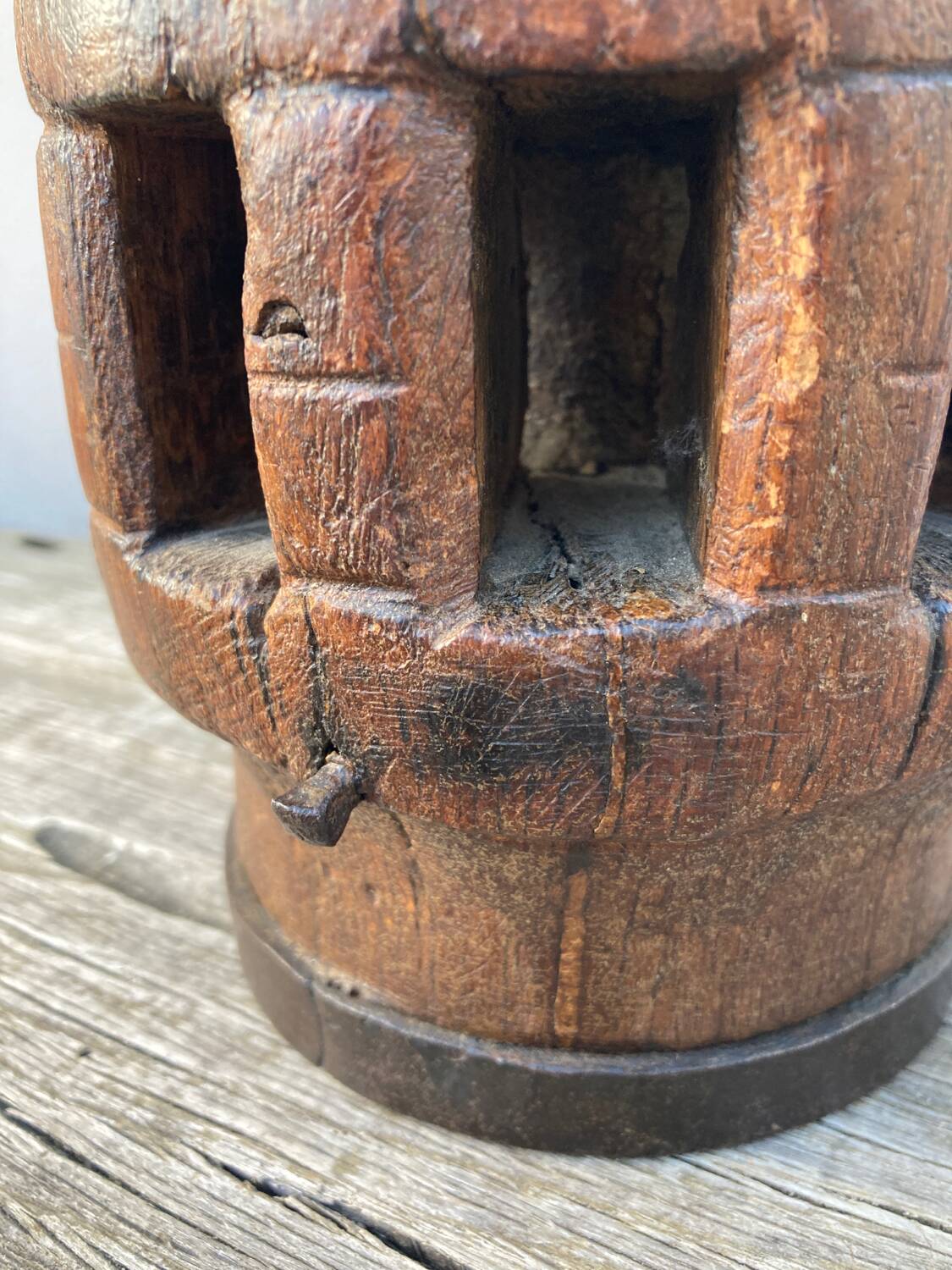 Brutalist wooden lamp base