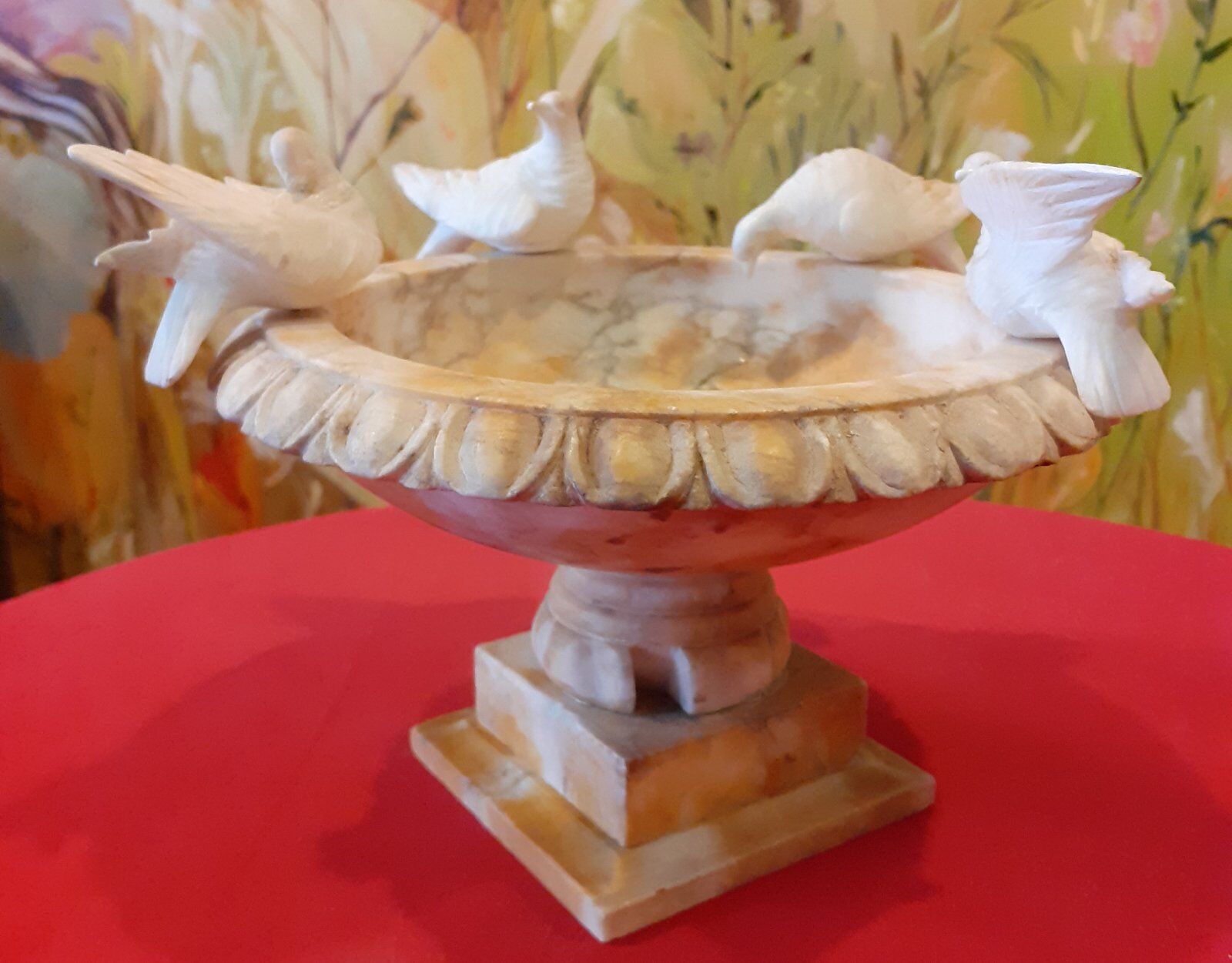 Empty pocket in albatre