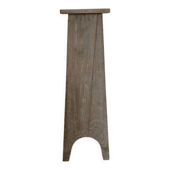 Old neo-classical workshop stool in washed wood h130cm